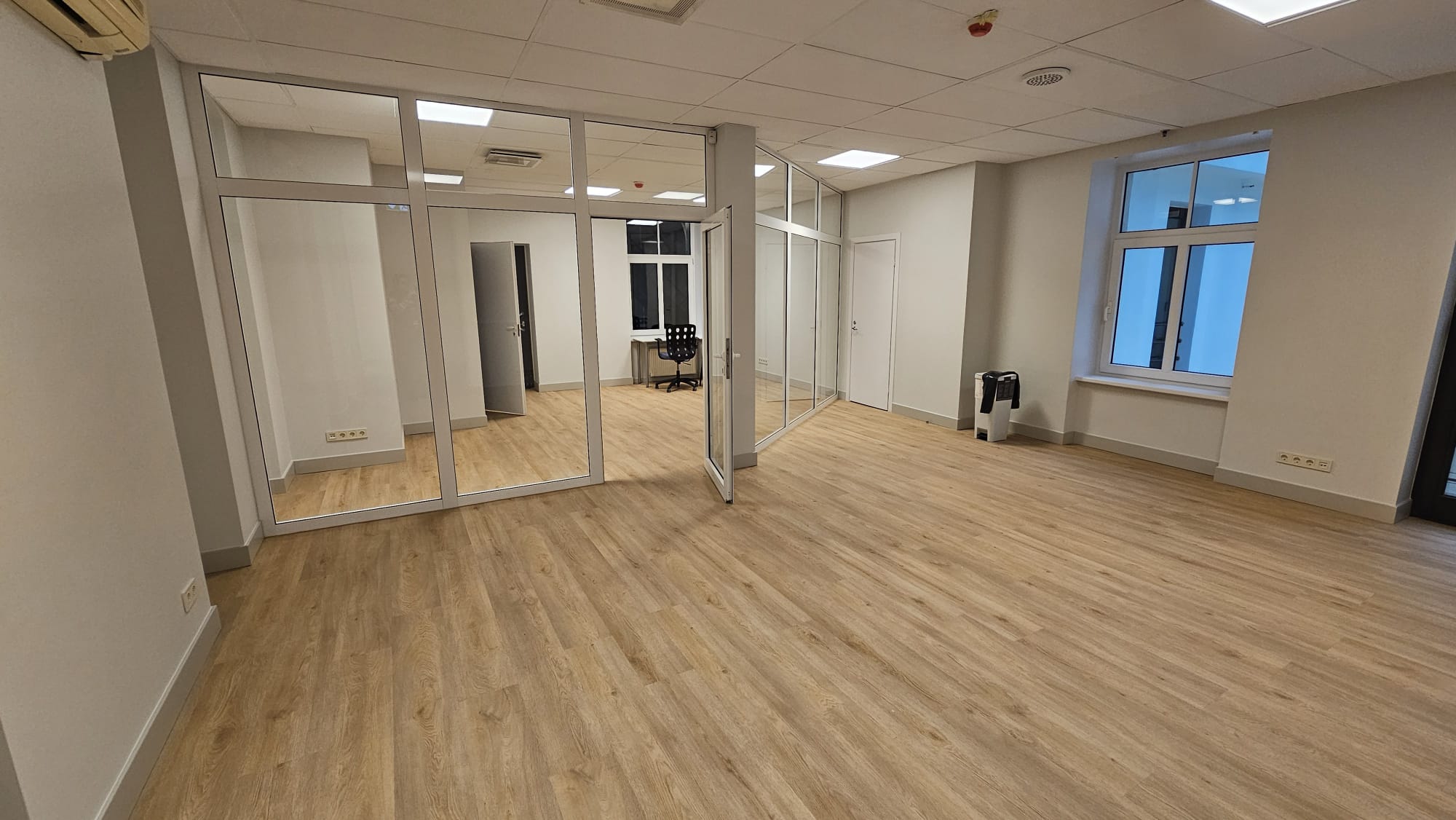 Iznomā biroju, Meierovica iela - Attēls 1