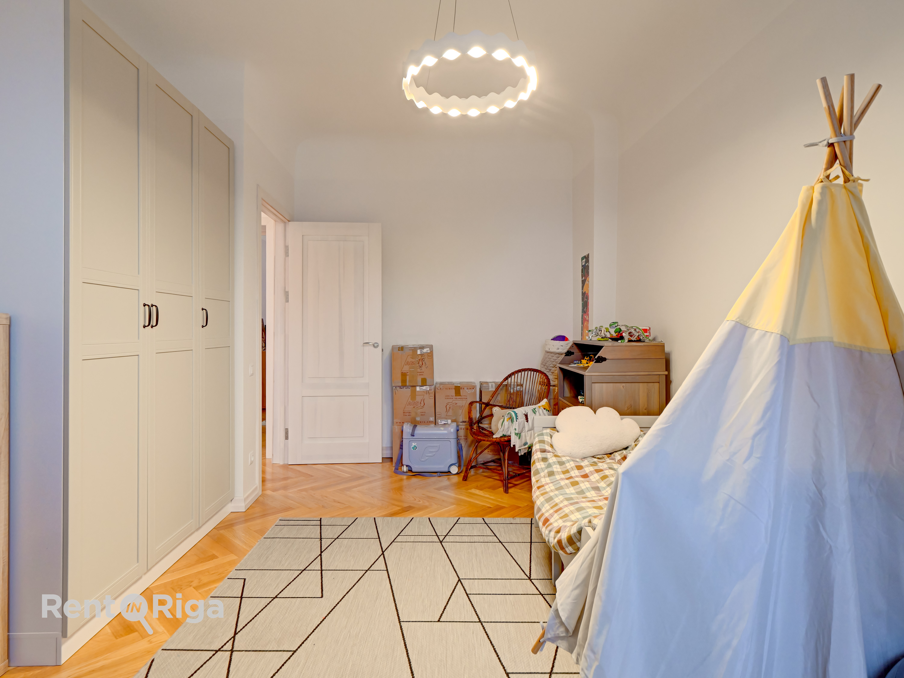 Apartment for rent, Dzirnavu street 1 - Image 1