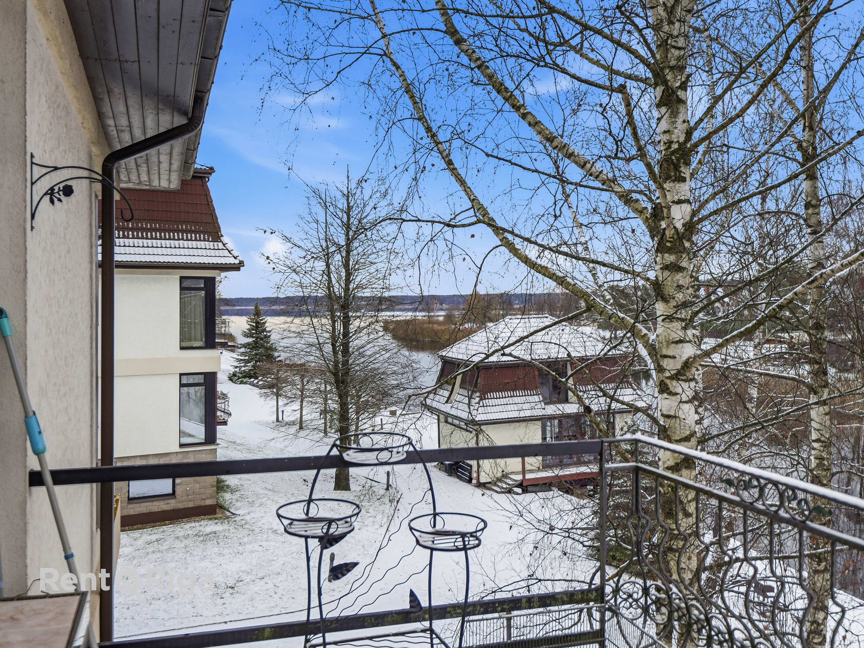 Продают квартиру, улица Neļķu 17 - Изображение 1