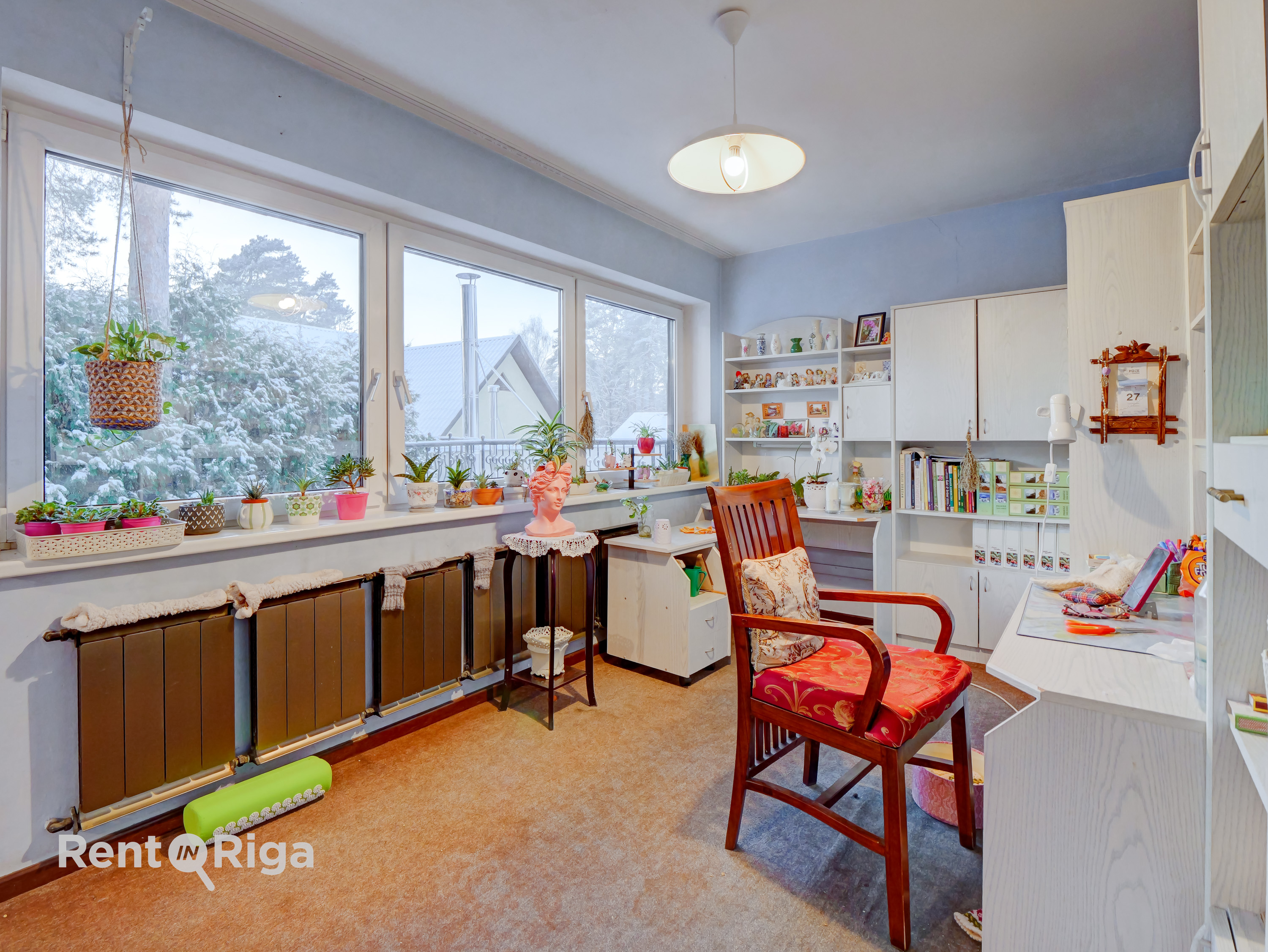 Pārdod māju, Augstienes iela - Attēls 1