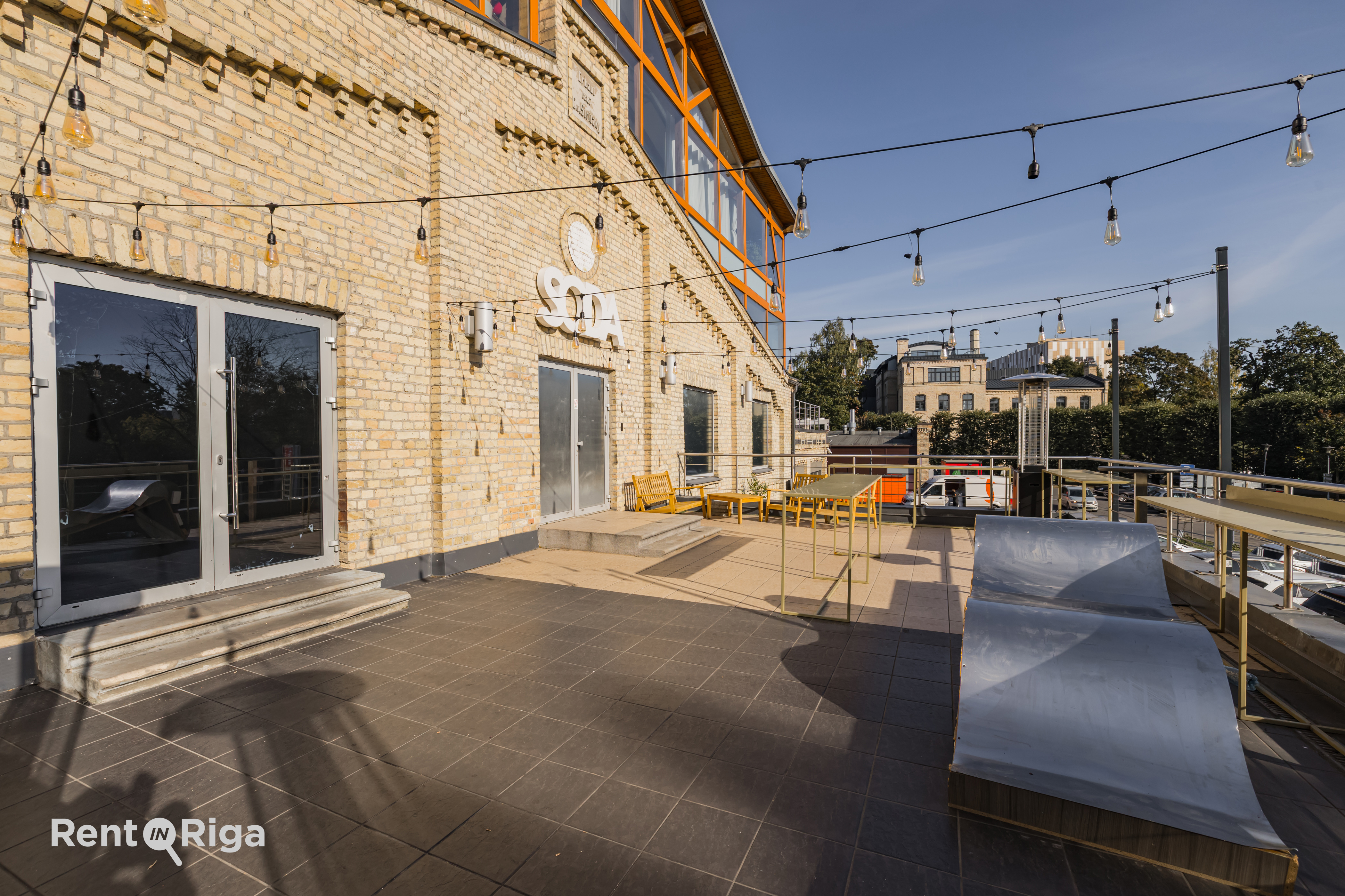 Retail premises for rent, Briāna street - Image 1