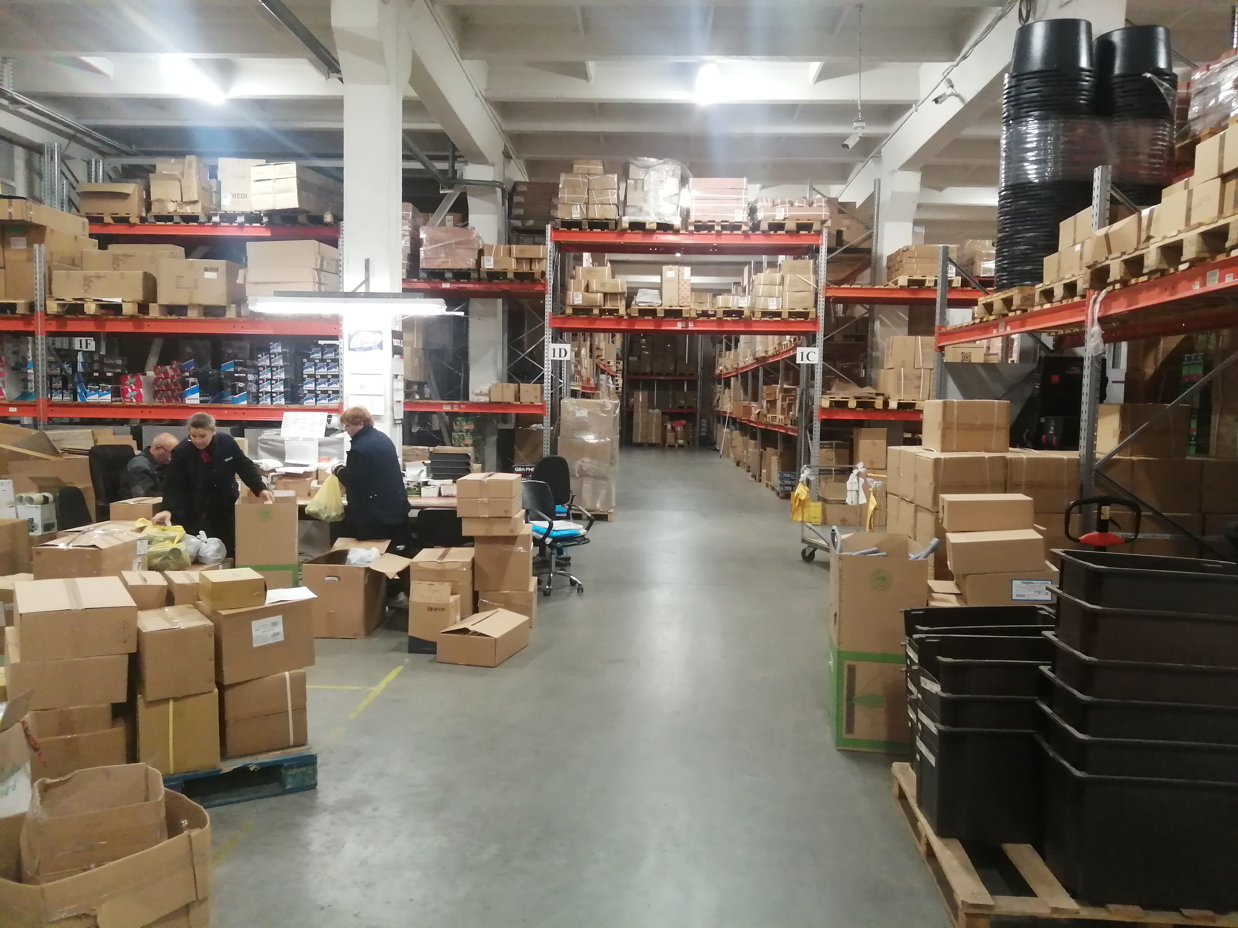 Iznomā noliktavu, Rencēnu iela - Attēls 1