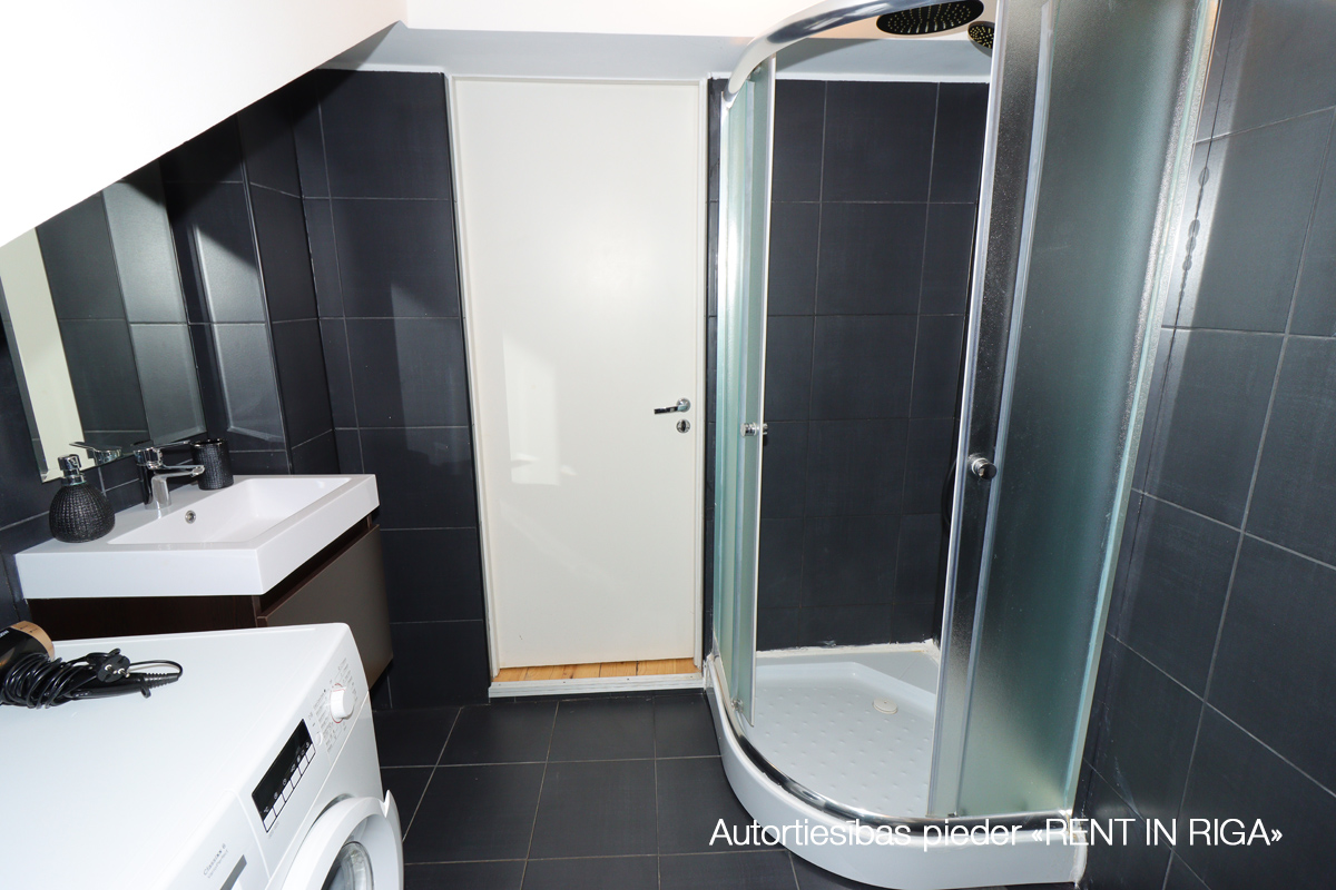 Pārdod dzīvokli, Jēkaba iela 26/28 - Attēls 1