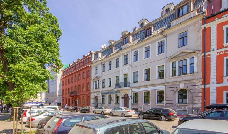 Pārdod dzīvokli, Jēkaba iela 26/28 - Attēls 1