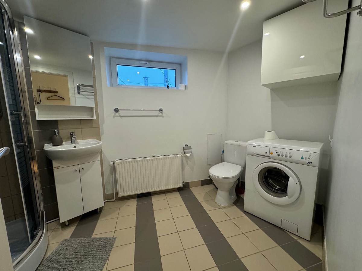 Apartment for rent, Dzirnavu street 55 - Image 1