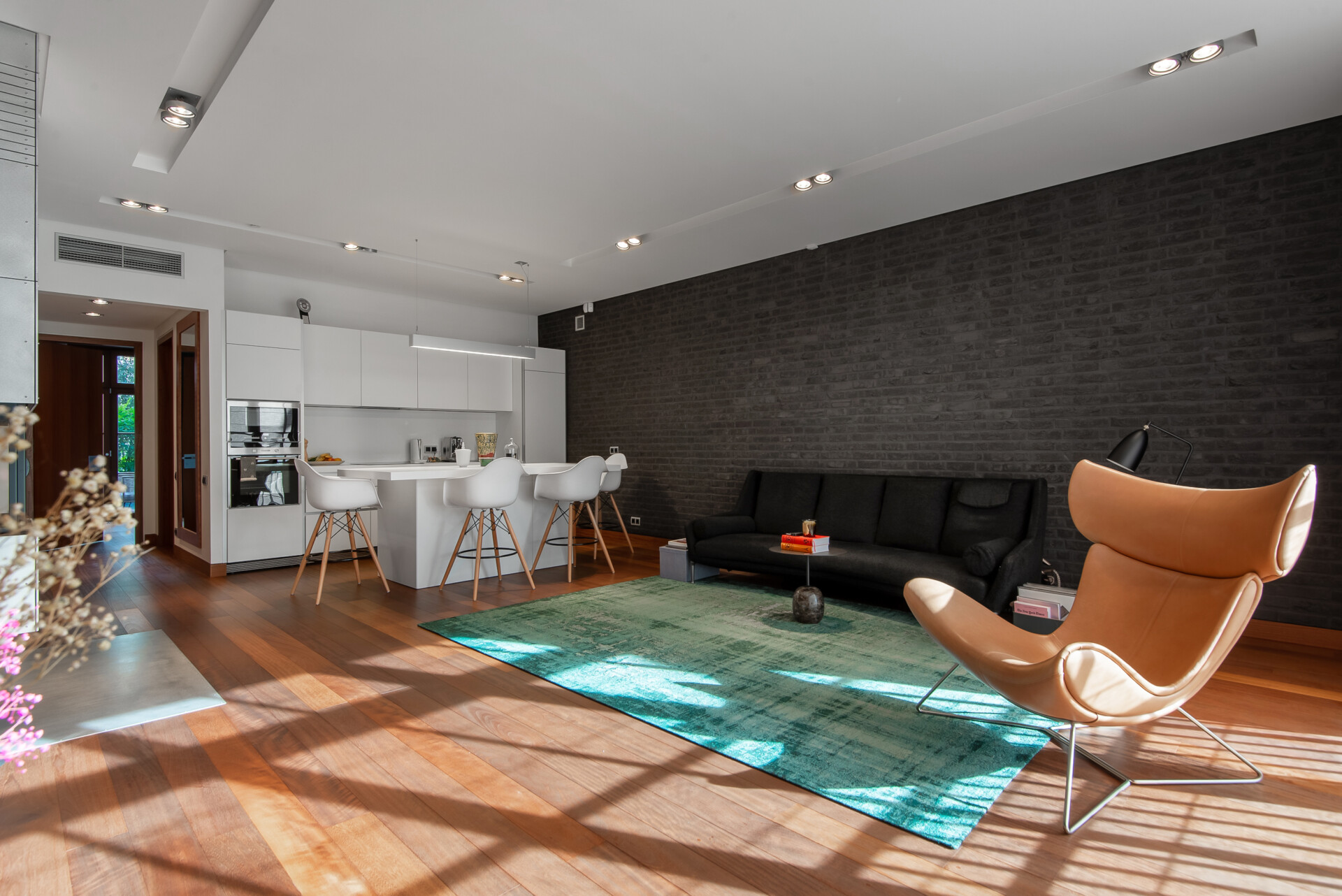 Izīrē dzīvokli, Balasta dambis iela 72 - Attēls 1