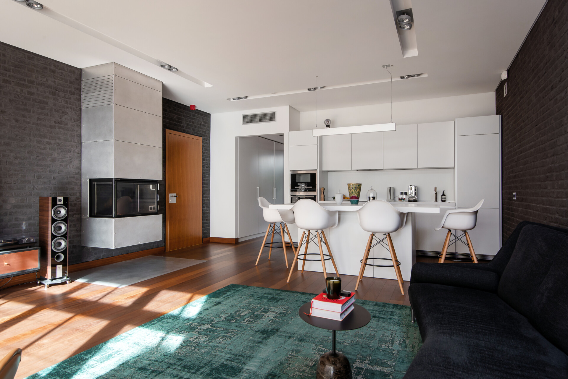 Izīrē dzīvokli, Balasta dambis iela 72 - Attēls 1