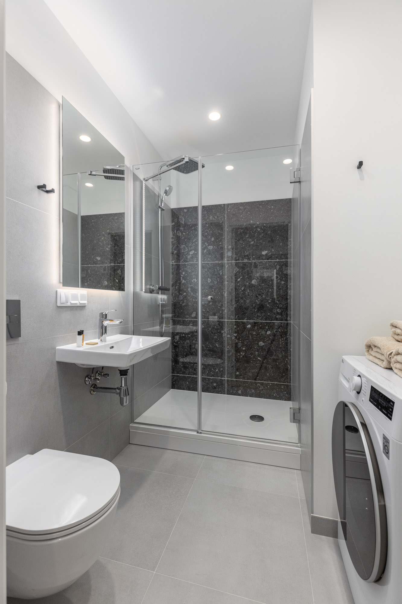 Pārdod dzīvokli, Dainas iela 10A - Attēls 1