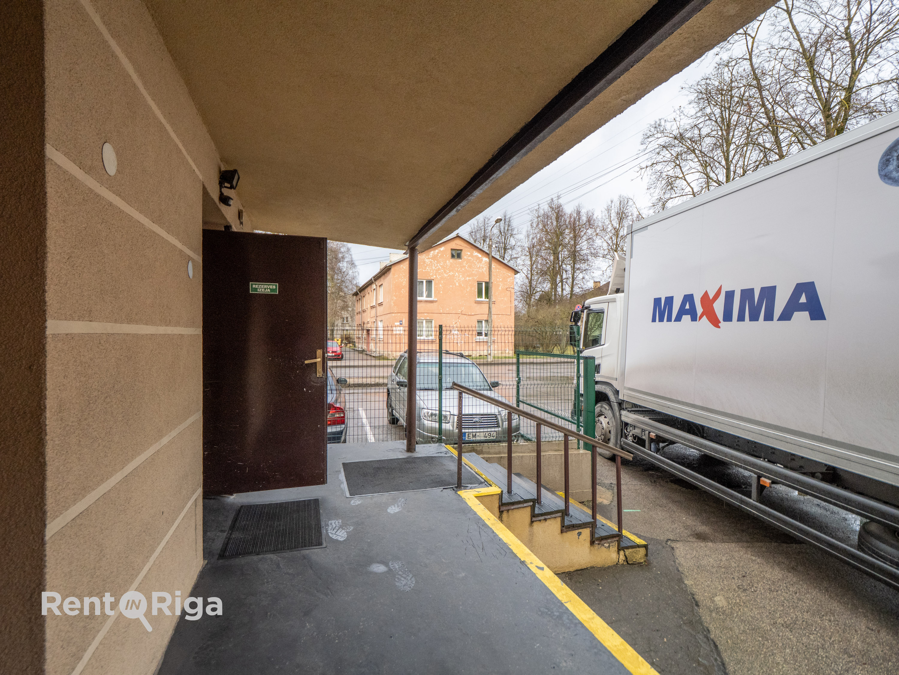 Iznomā tirdzniecības telpas, Valdeķu iela iela - Attēls 1