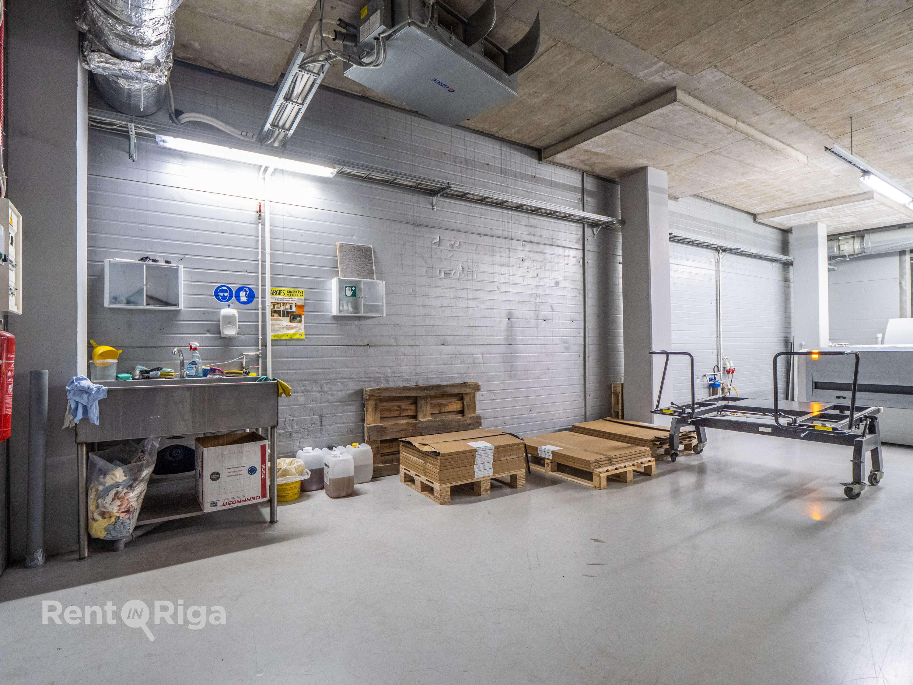 Pārdod noliktavu, Anšlava Eglīša iela - Attēls 1