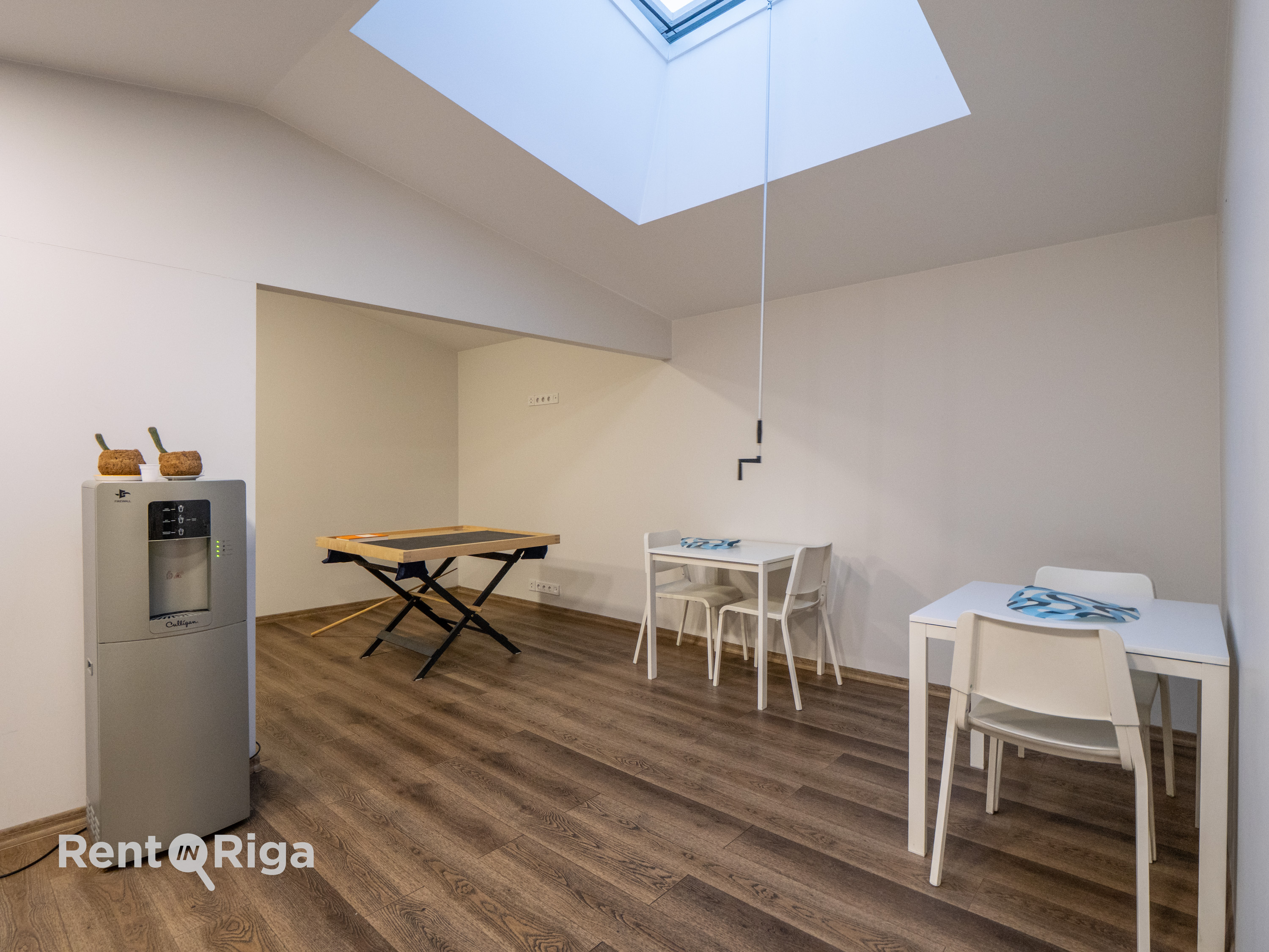 Pārdod noliktavu, Anšlava Eglīša iela - Attēls 1