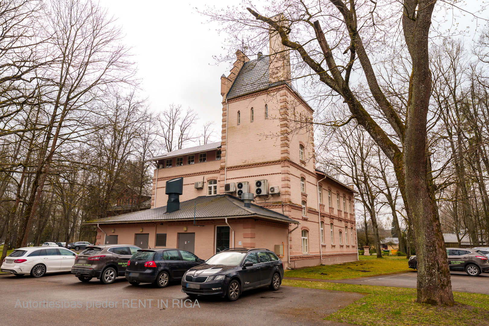 Iznomā biroju, Vienības gatve - Attēls 1