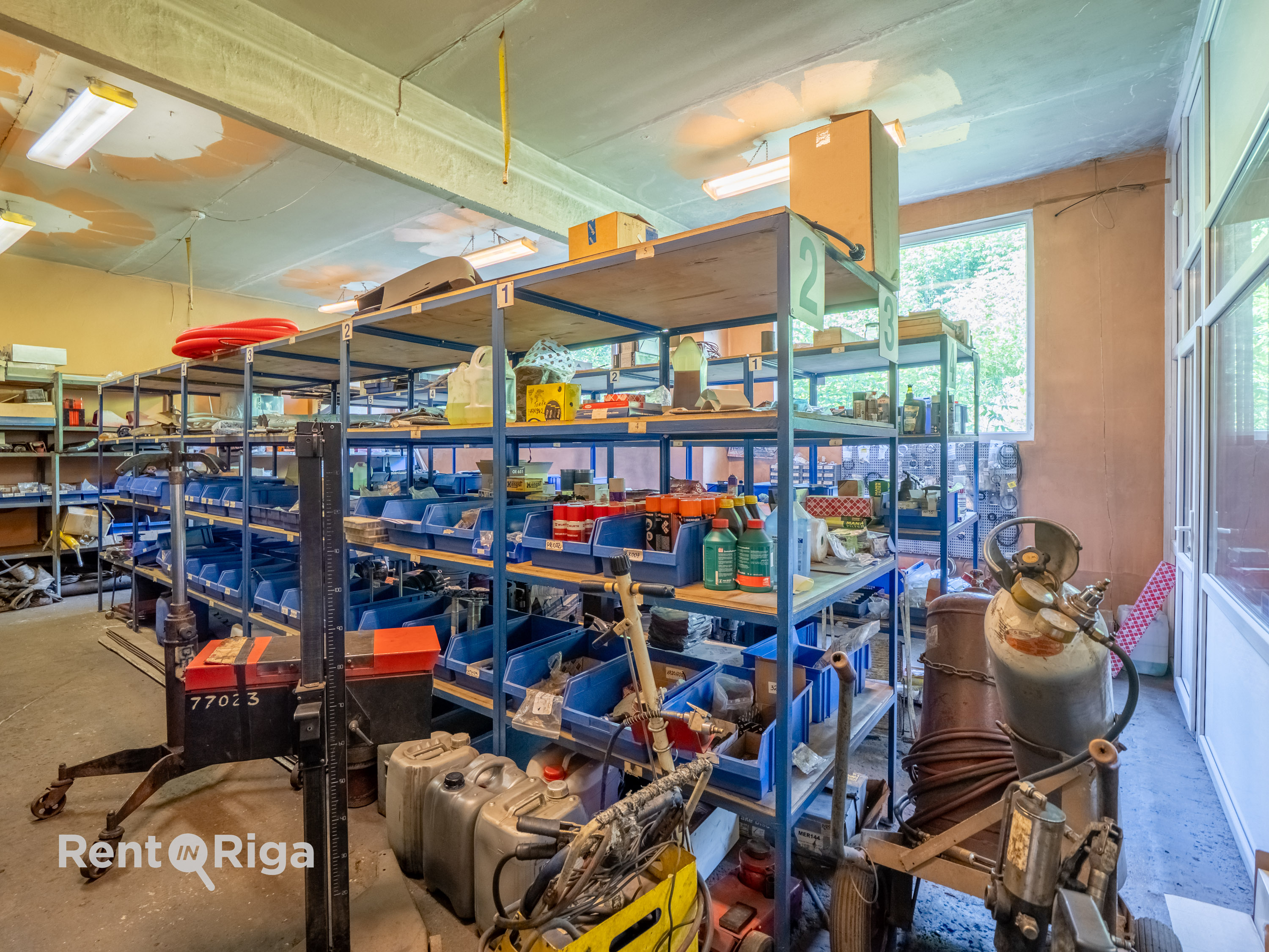 Сдают промышленные помещения, улица Vējstūru - Изображение 1