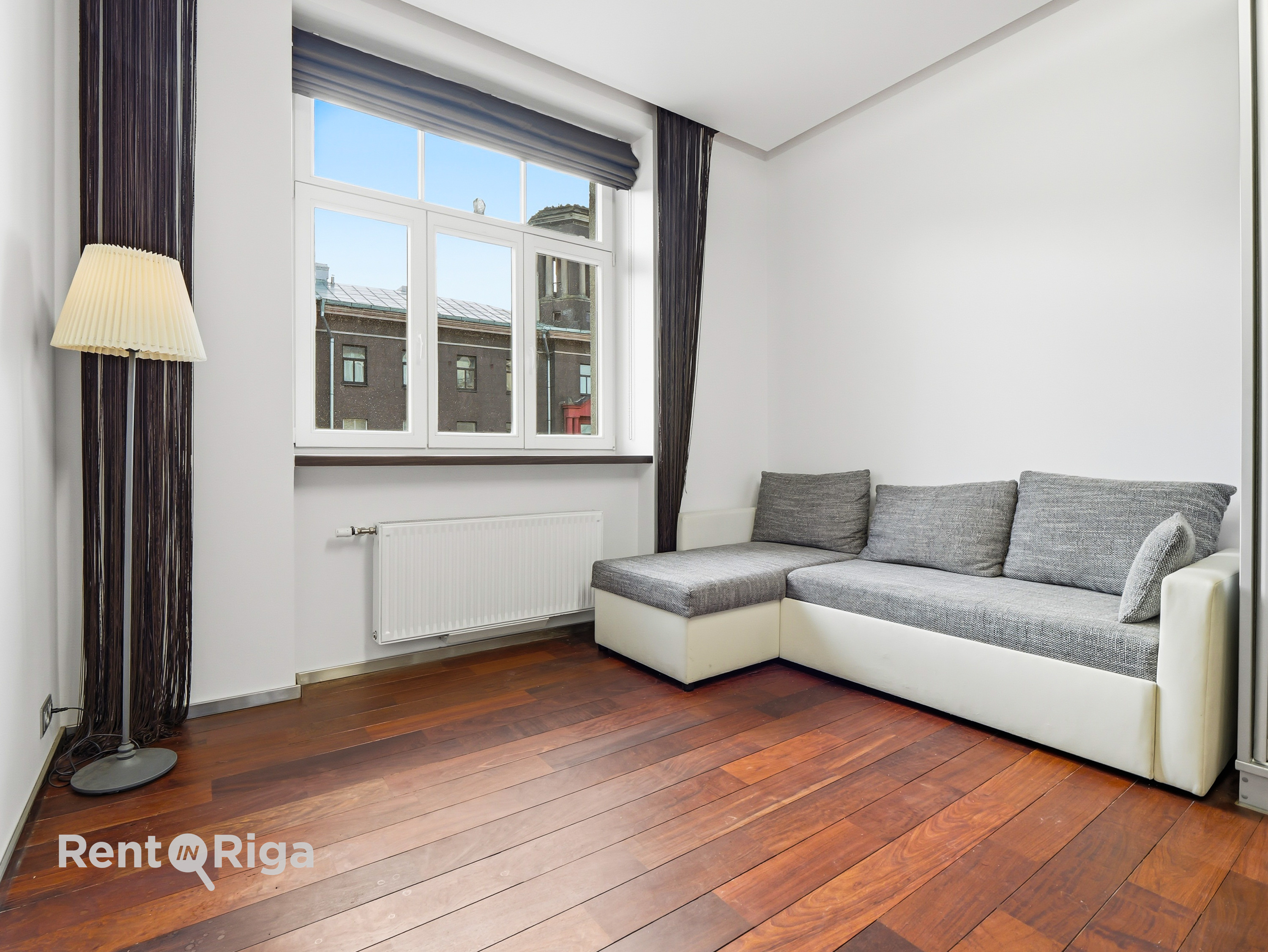 Pārdod dzīvokli, Eksporta iela 12 - Attēls 1