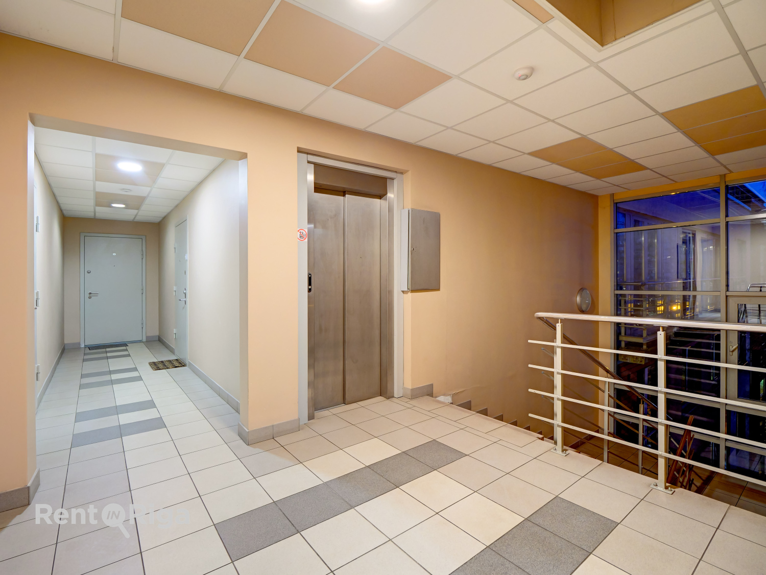 Pārdod dzīvokli, Anniņmuižas iela 20 - Attēls 1