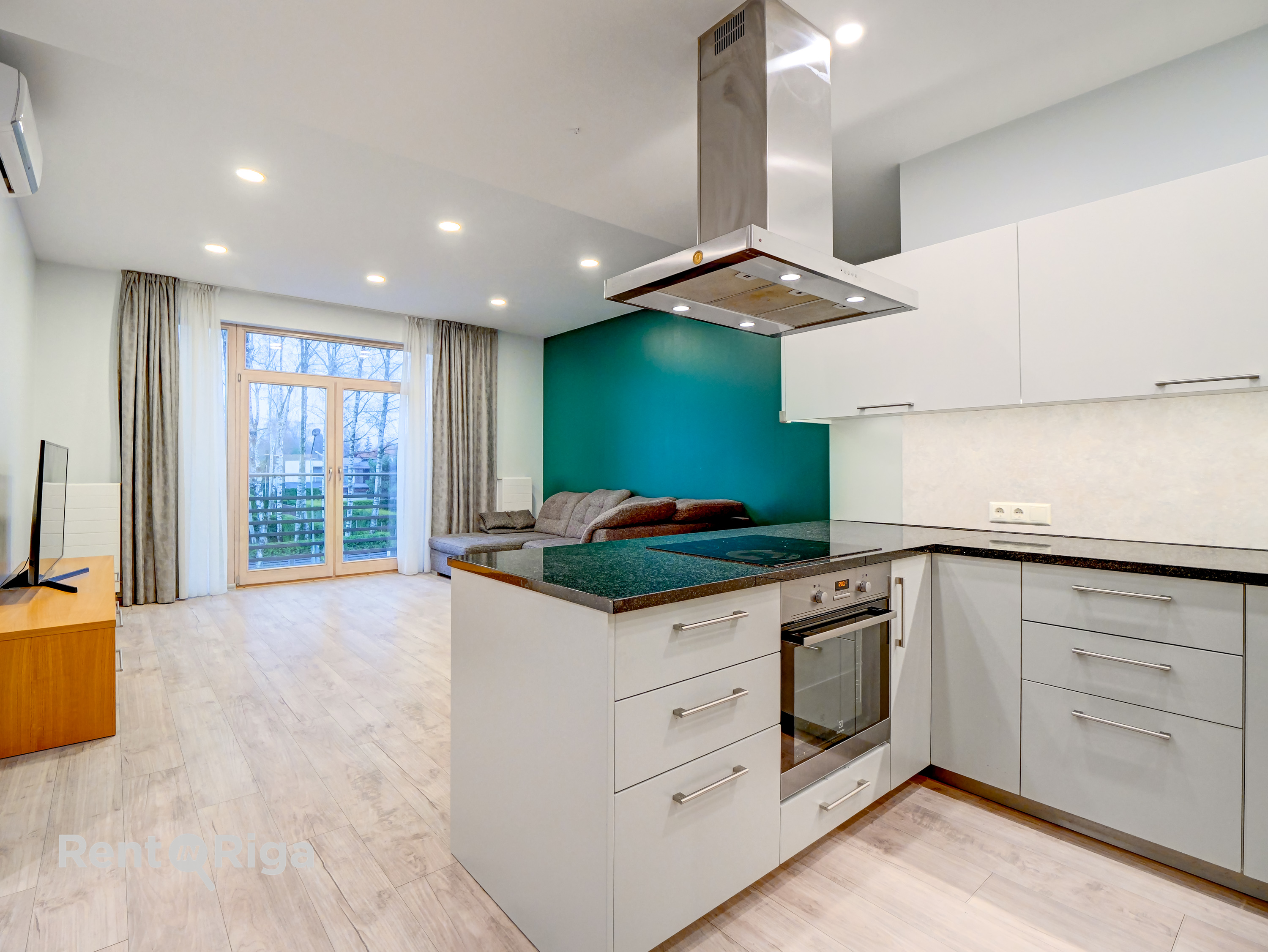 Pārdod dzīvokli, Kāpu iela 95 - Attēls 1