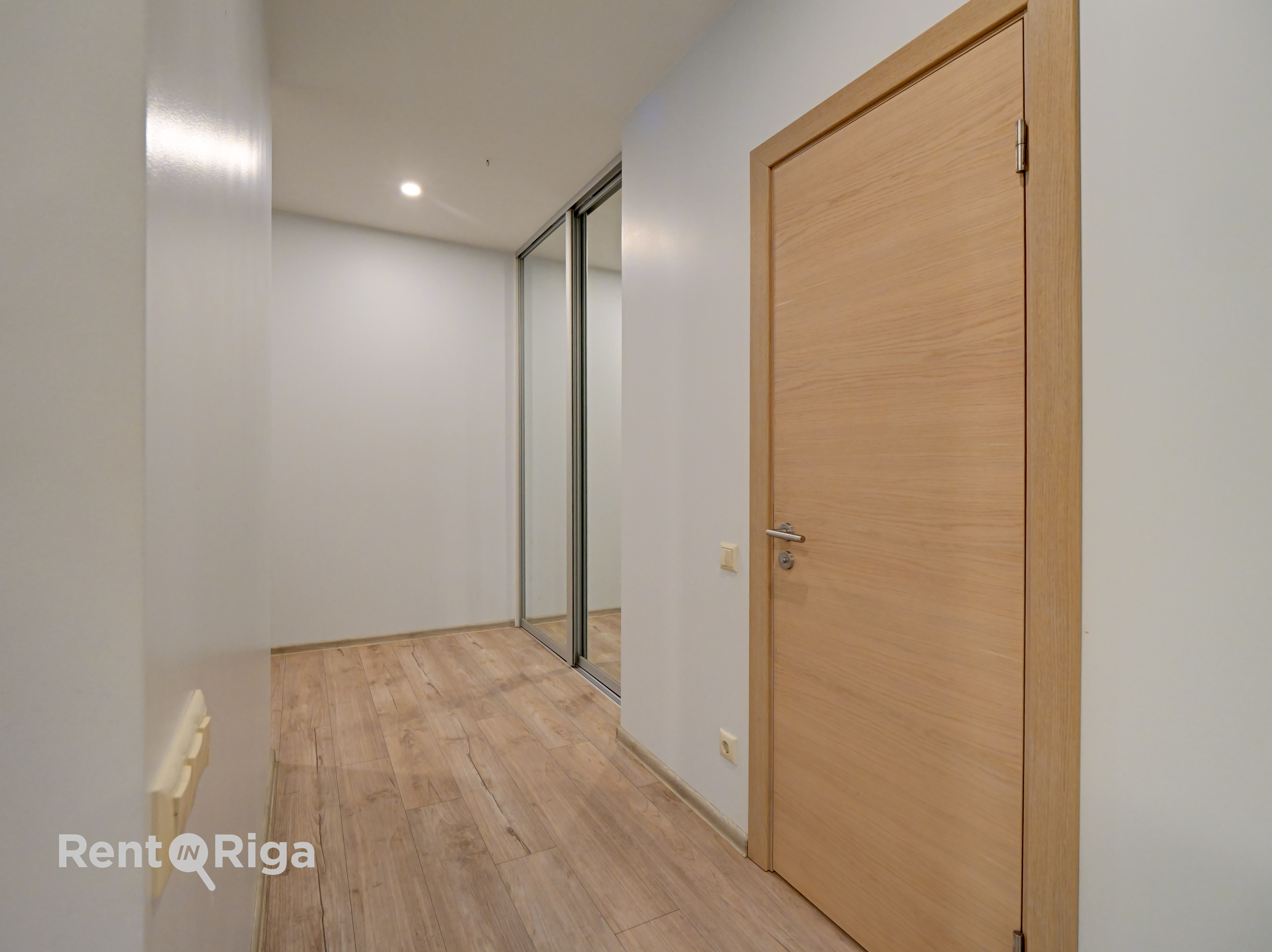 Pārdod dzīvokli, Kāpu iela 95 - Attēls 1