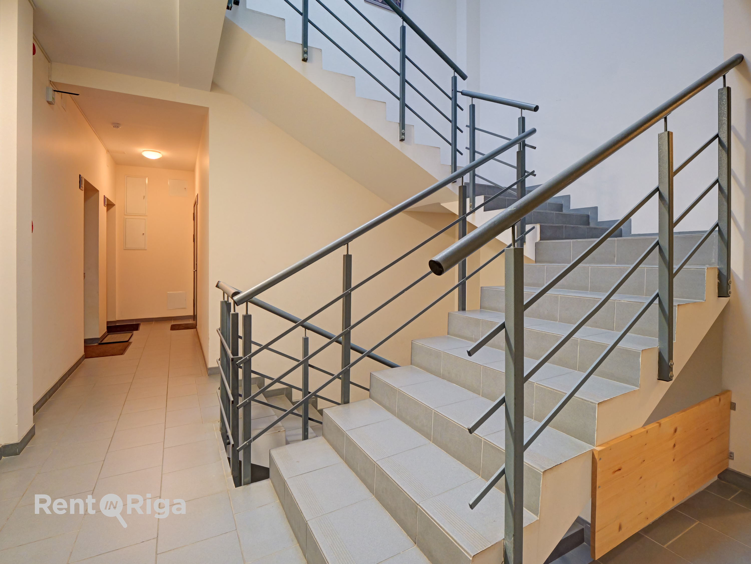 Pārdod dzīvokli, Kāpu iela 95 - Attēls 1