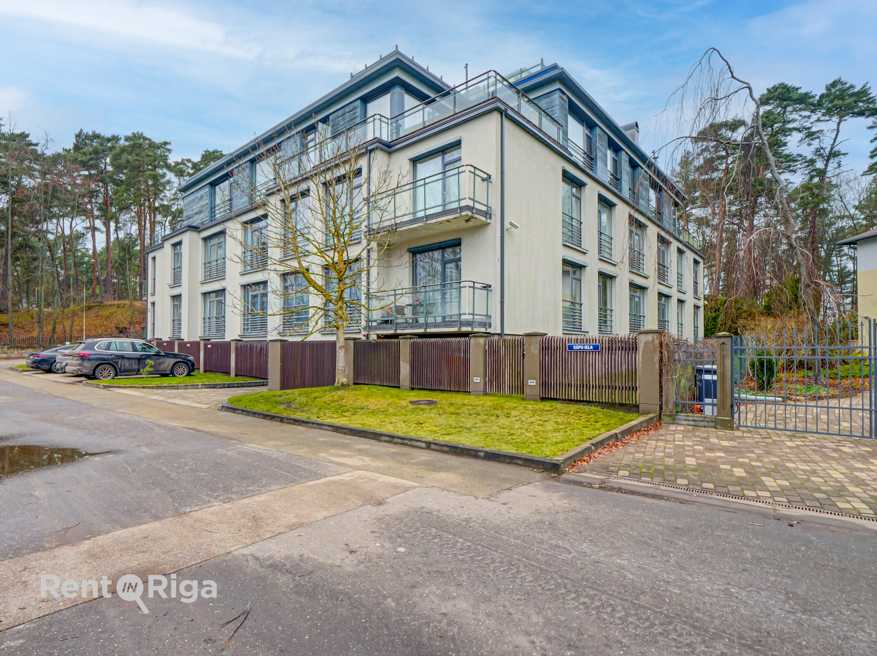 Pārdod dzīvokli, Kāpu iela 95 - Attēls 1