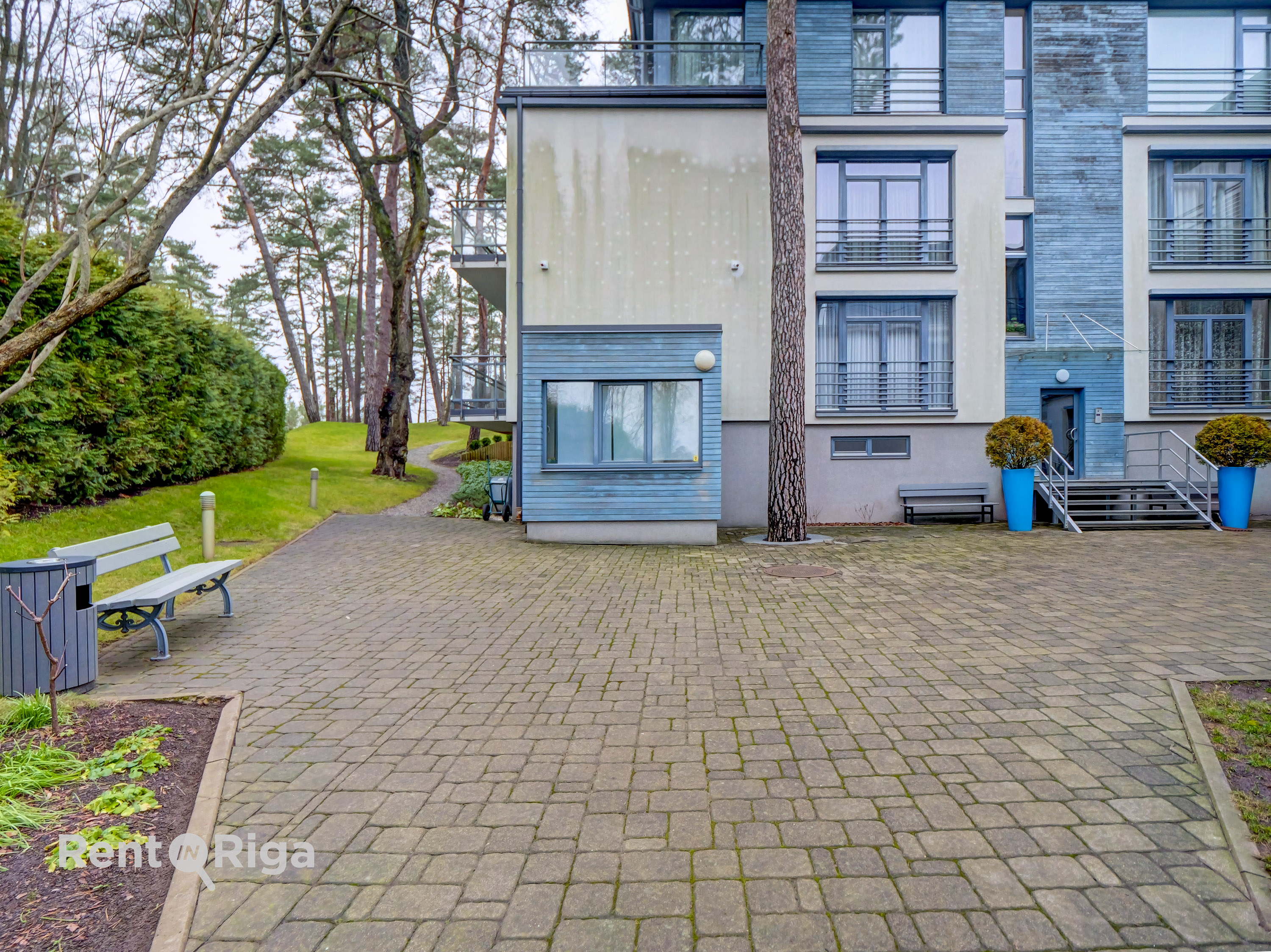 Pārdod dzīvokli, Kāpu iela 95 - Attēls 1