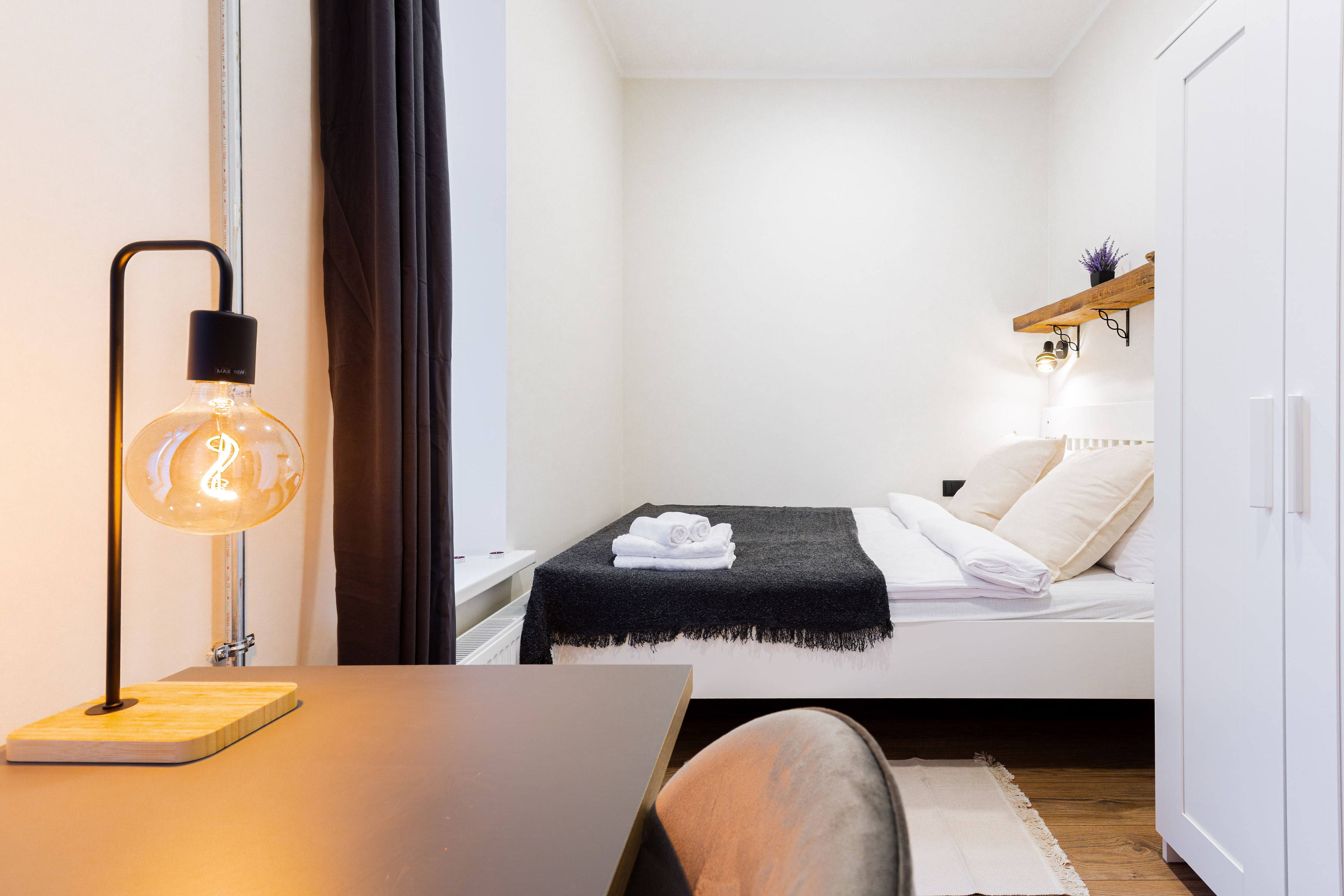 Izīrē dzīvokli, Merķeļa iela 8 - Attēls 1