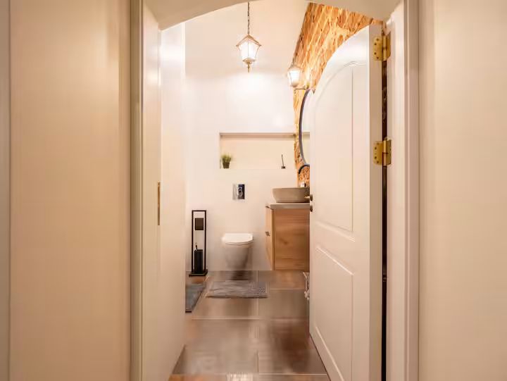 Izīrē dzīvokli, Mazā Muzeja iela 1 - Attēls 1