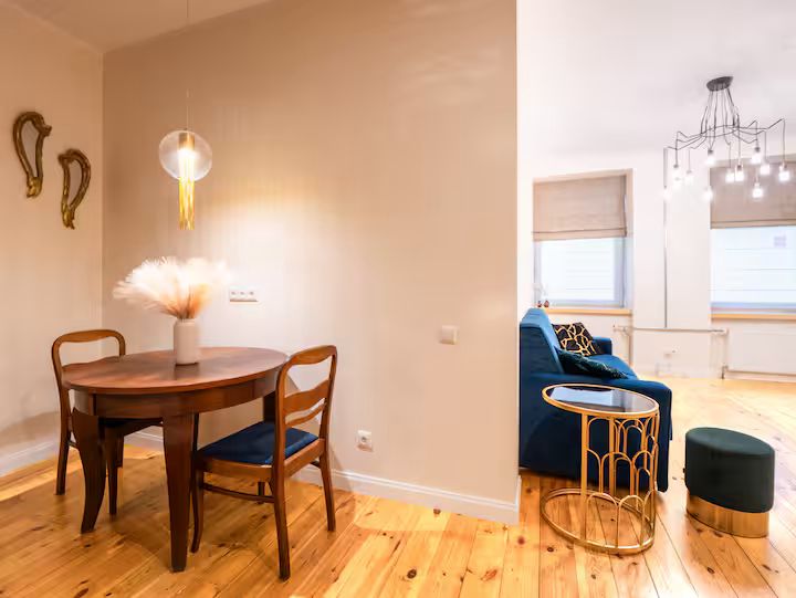 Izīrē dzīvokli, Mazā Muzeja iela 1 - Attēls 1