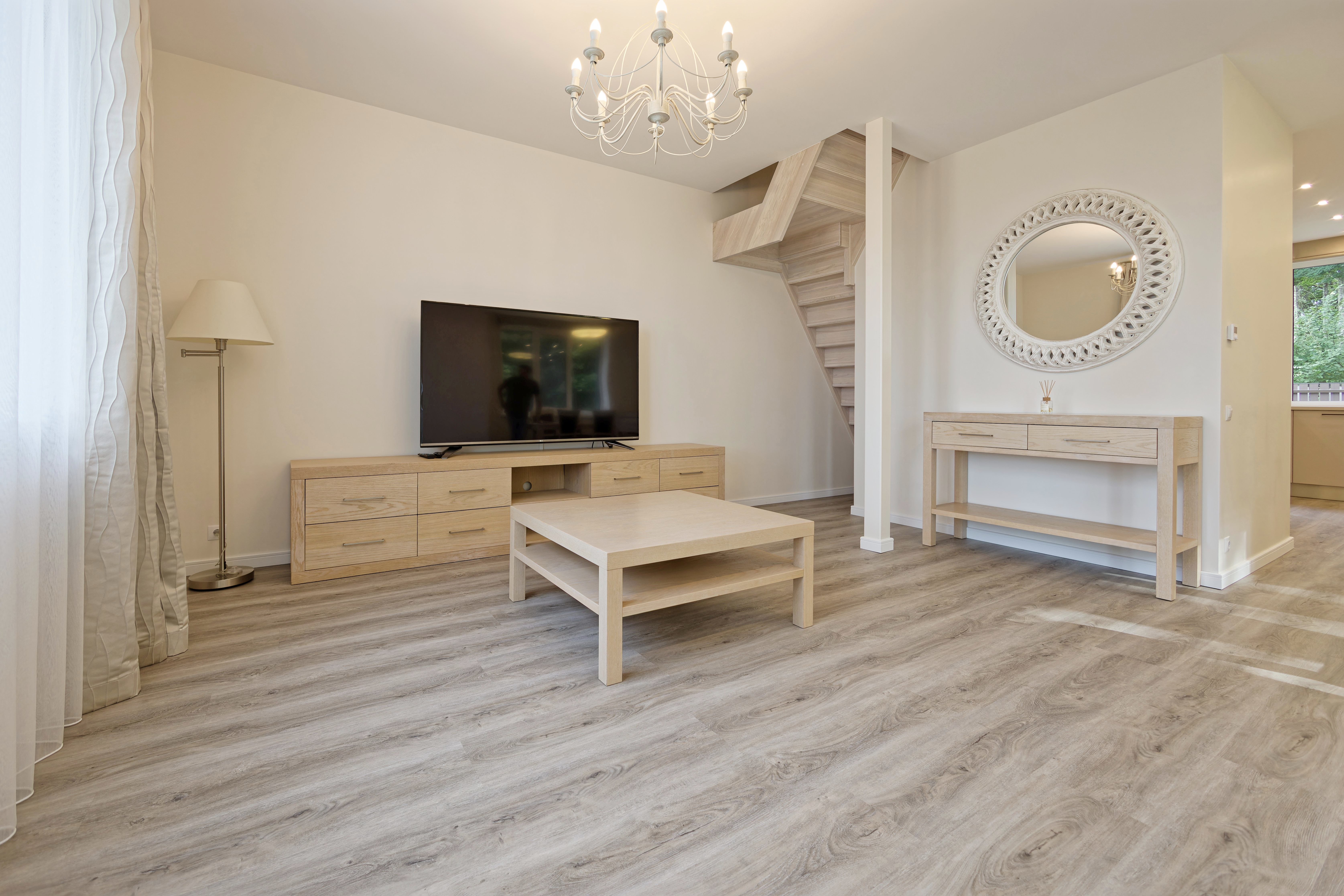 House for rent, Rosmes street - Image 1