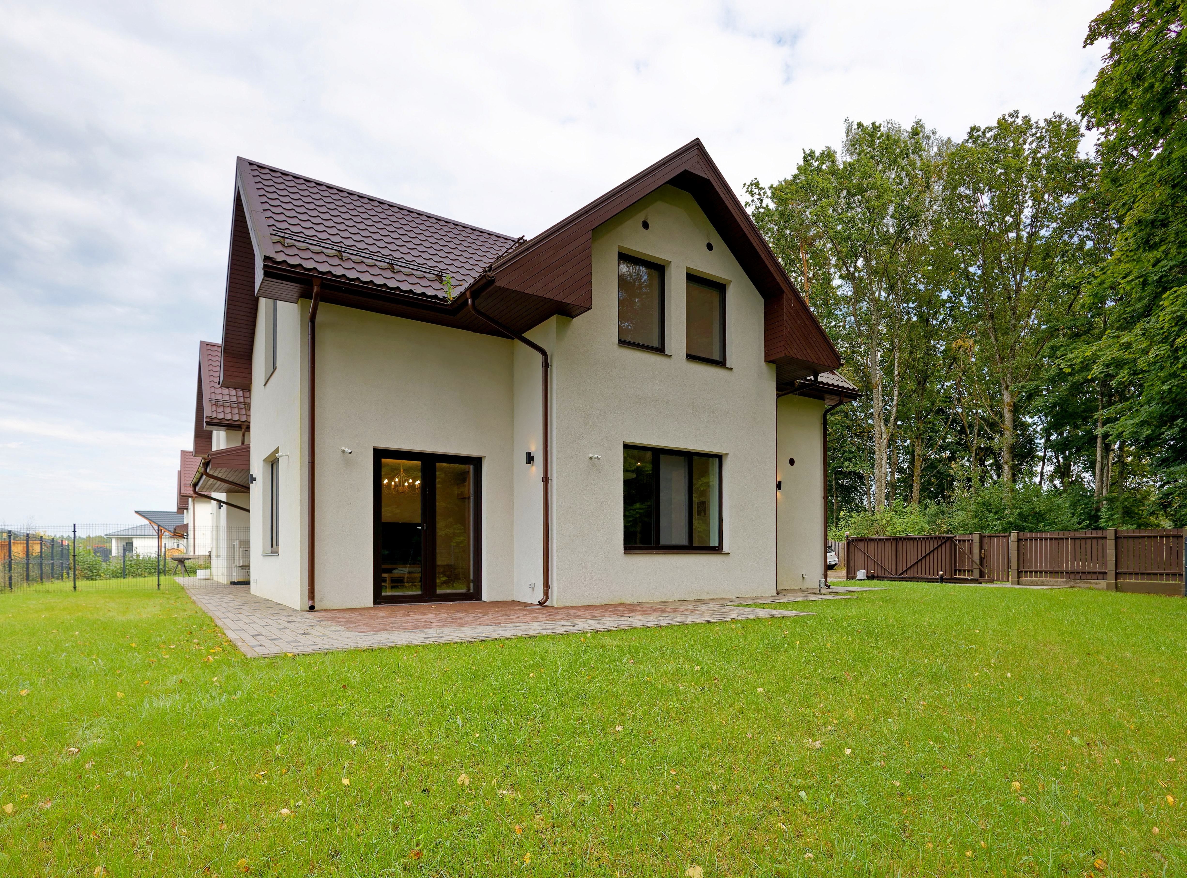 House for rent, Rosmes street - Image 1