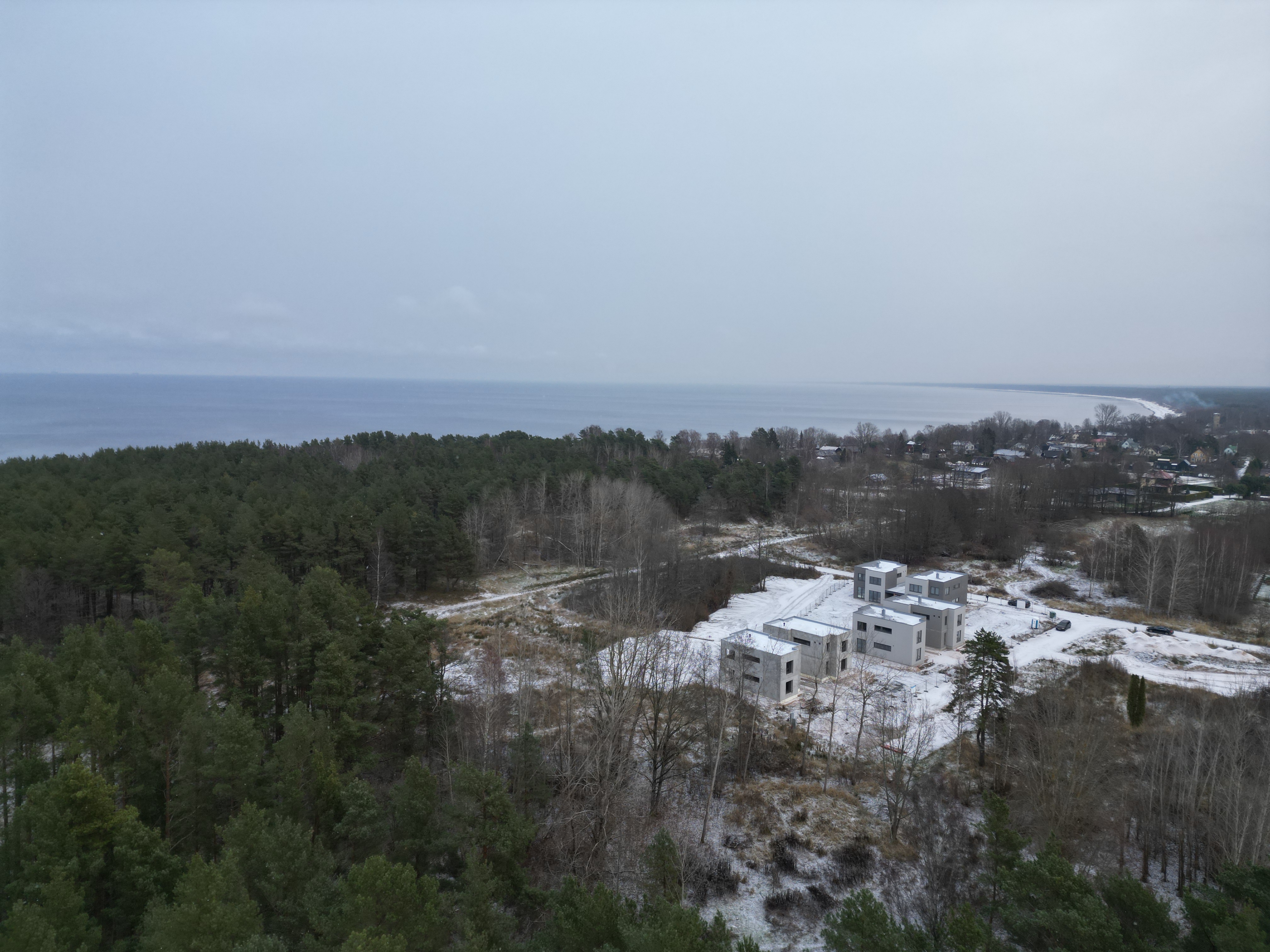 Pārdod māju, Cīniju iela - Attēls 1