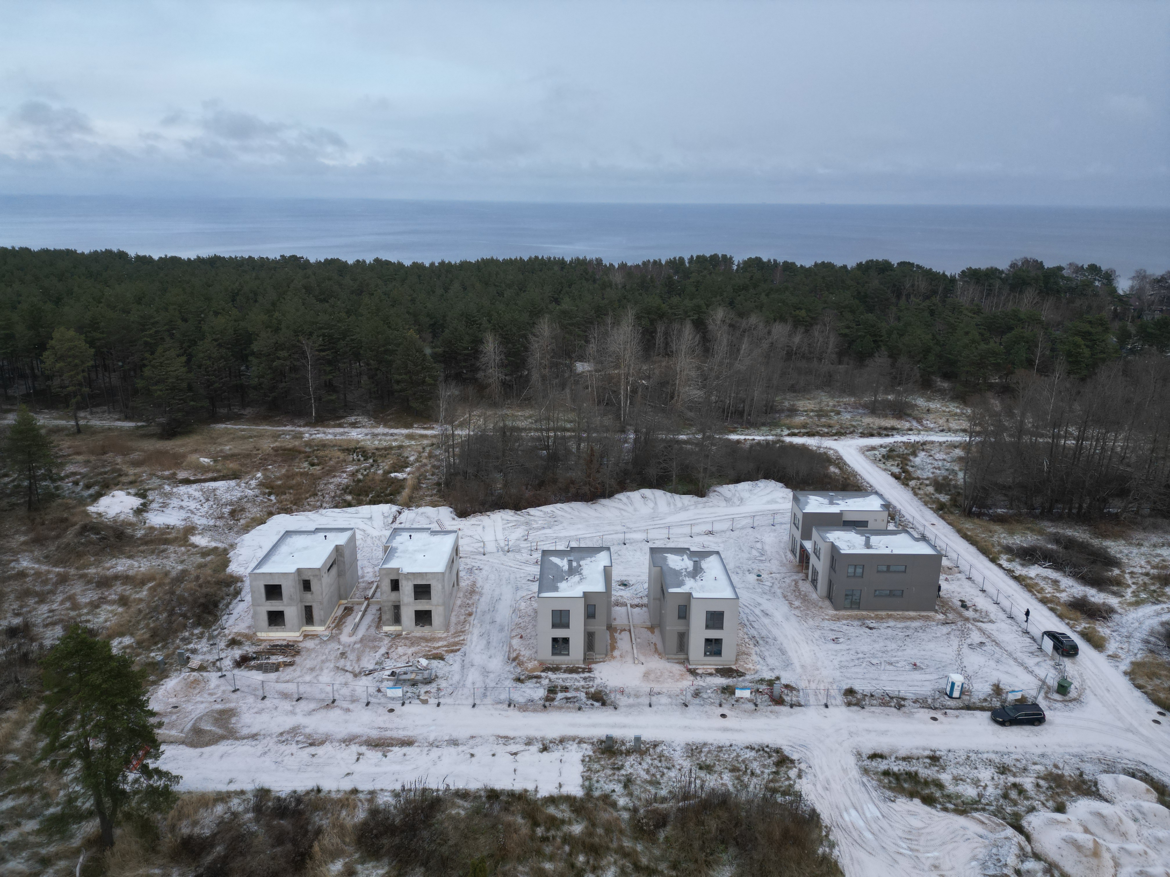 Pārdod māju, Cīniju iela - Attēls 1