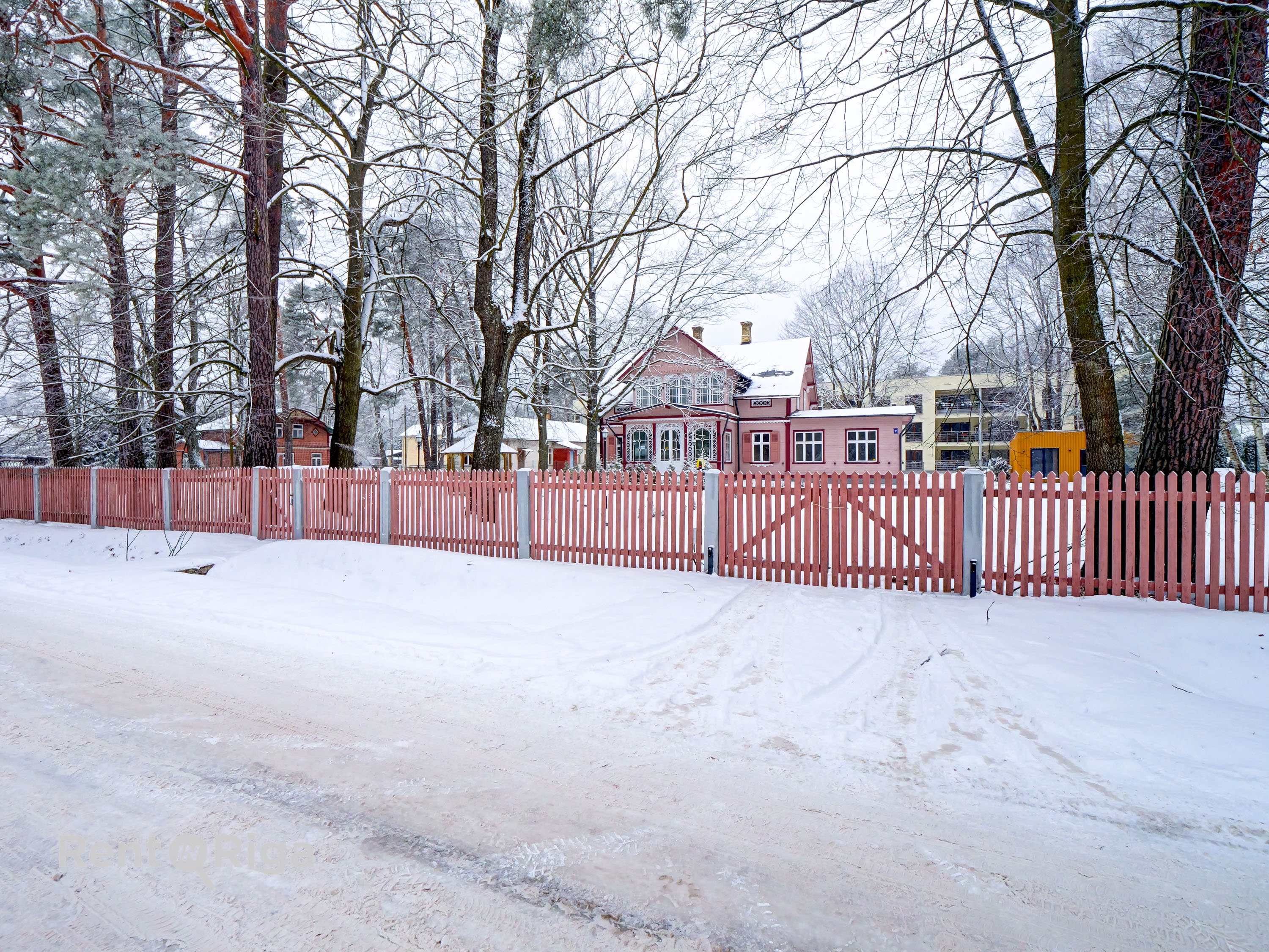 Pārdod dzīvokli, Dzelzceļa iela 3A - Attēls 1