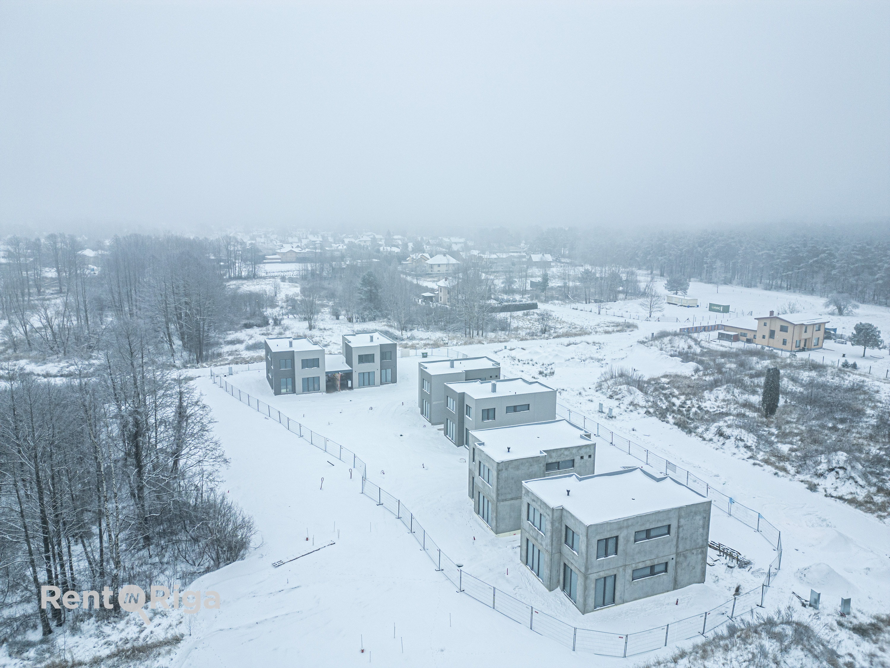 Pārdod māju, Lupīnu iela - Attēls 1