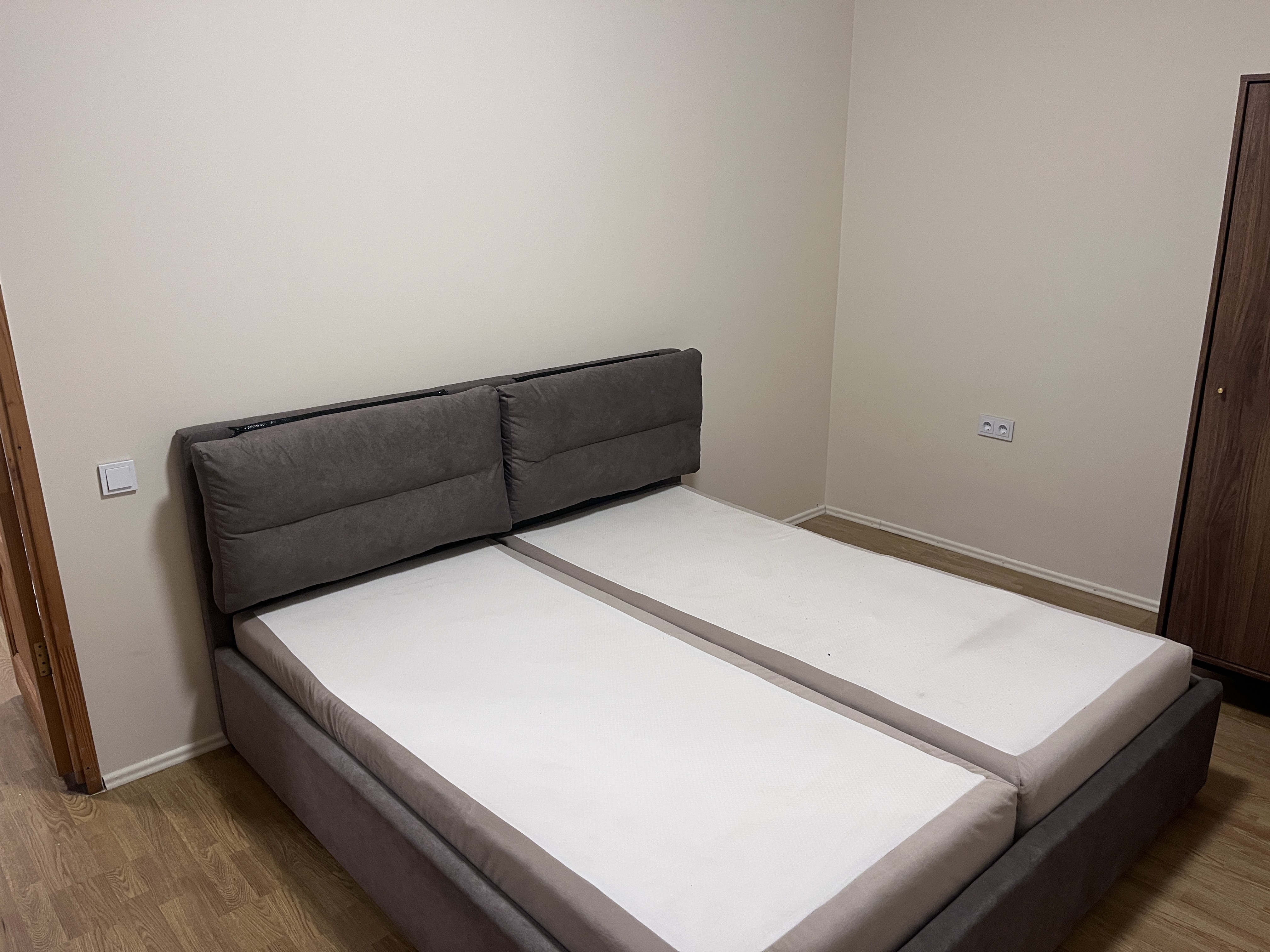 Izīrē dzīvokli, Merķeļa iela 8 - Attēls 1