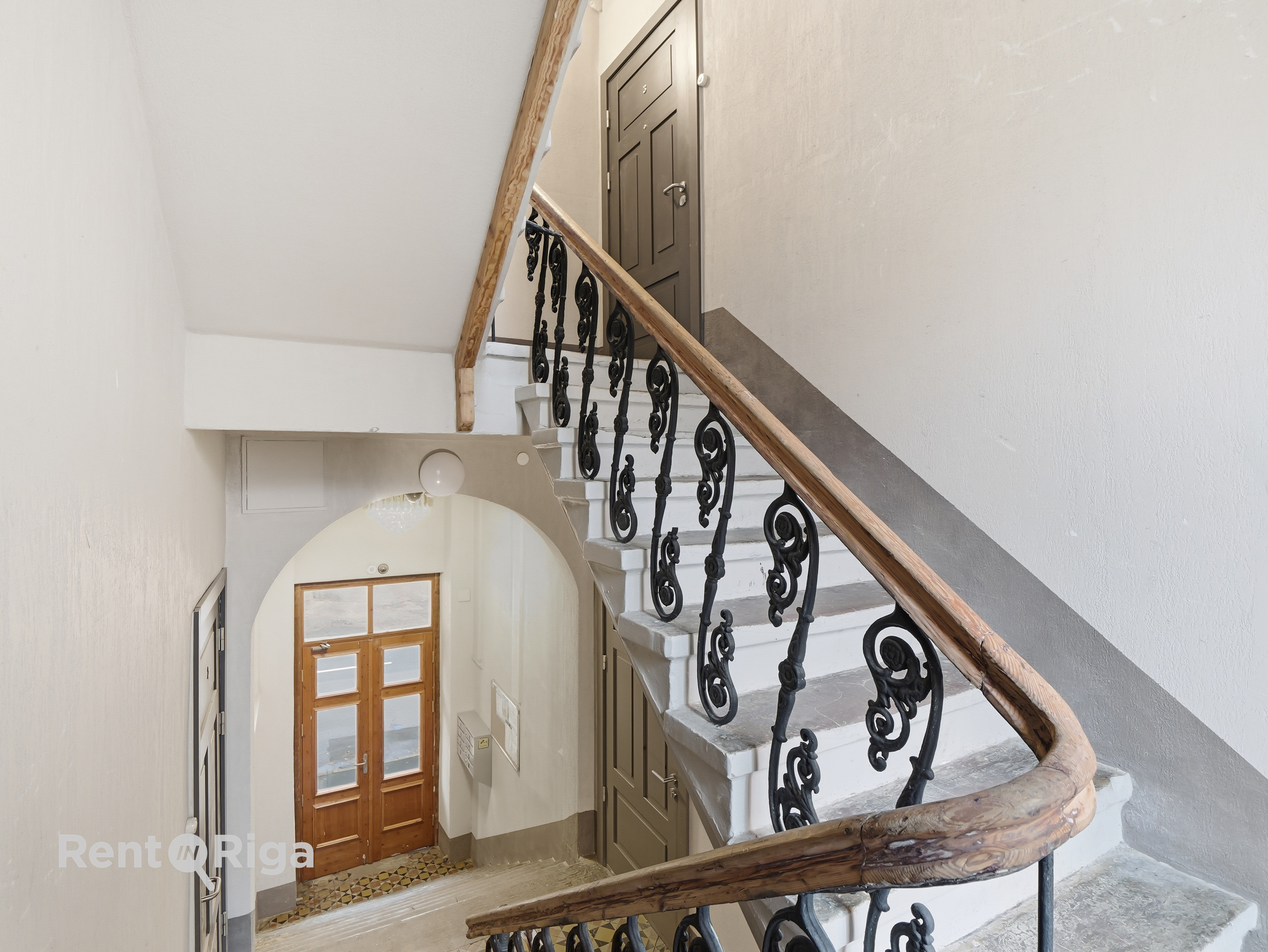 Izīrē dzīvokli, Aristida Briāna iela 14 - Attēls 1