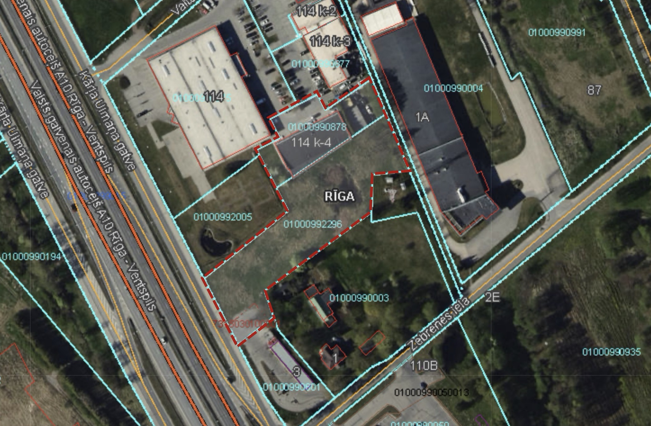 Pārdod zemi, Kārļa Ulmaņa gatve - Attēls 1