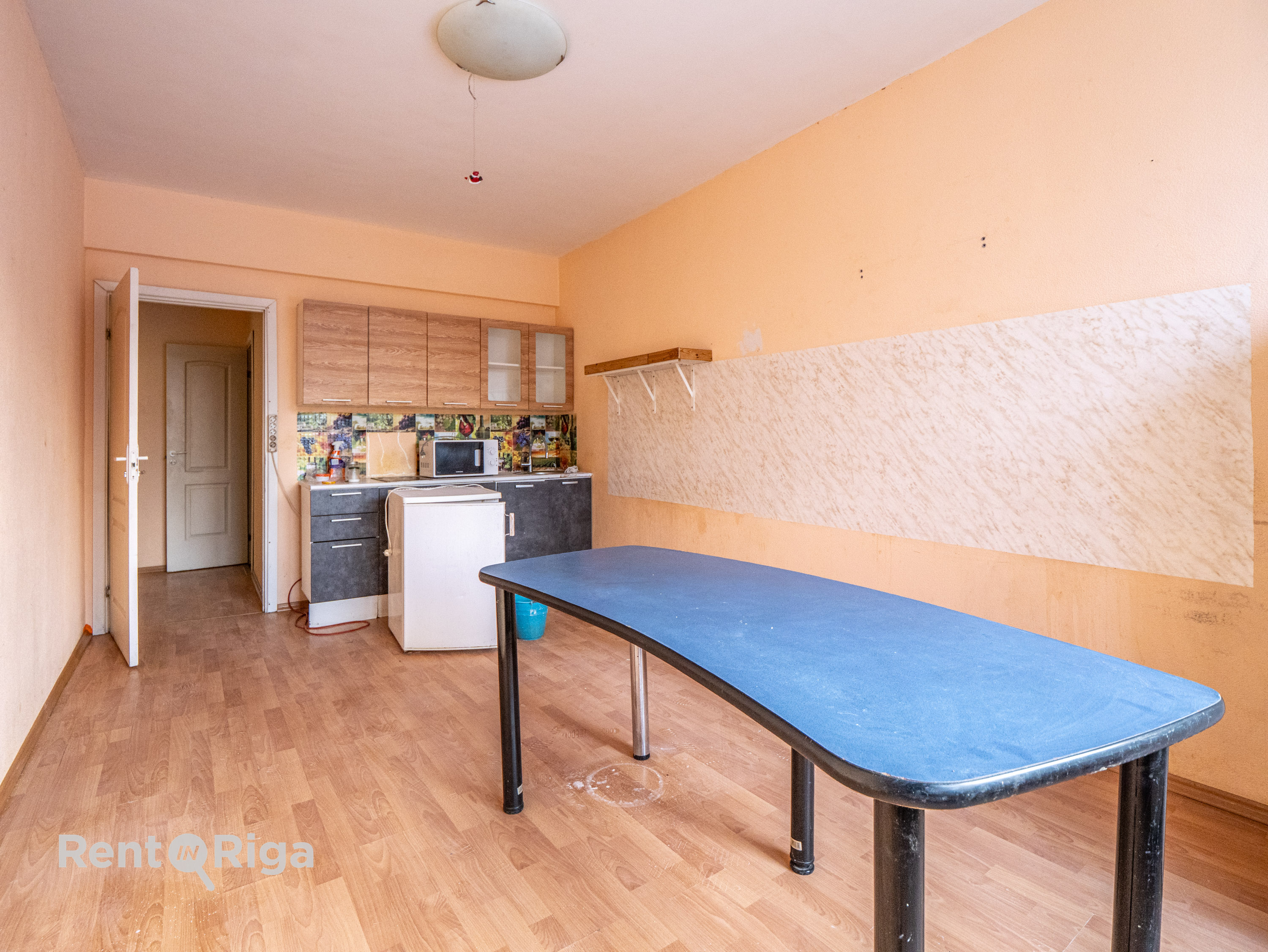 Pārdod biroju, Baltā iela - Attēls 1