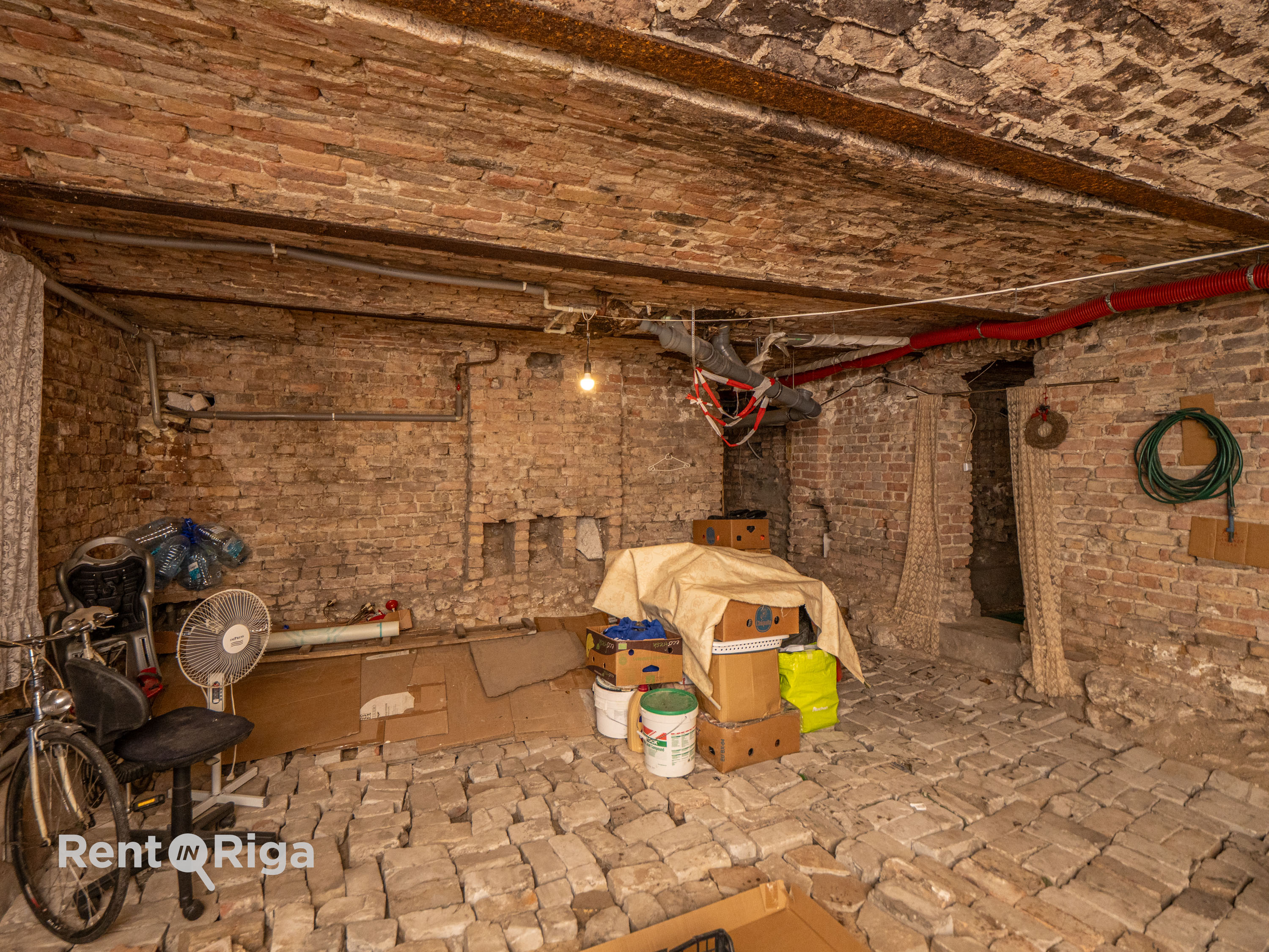 Pārdod namīpašumu, Artilērijas iela - Attēls 1