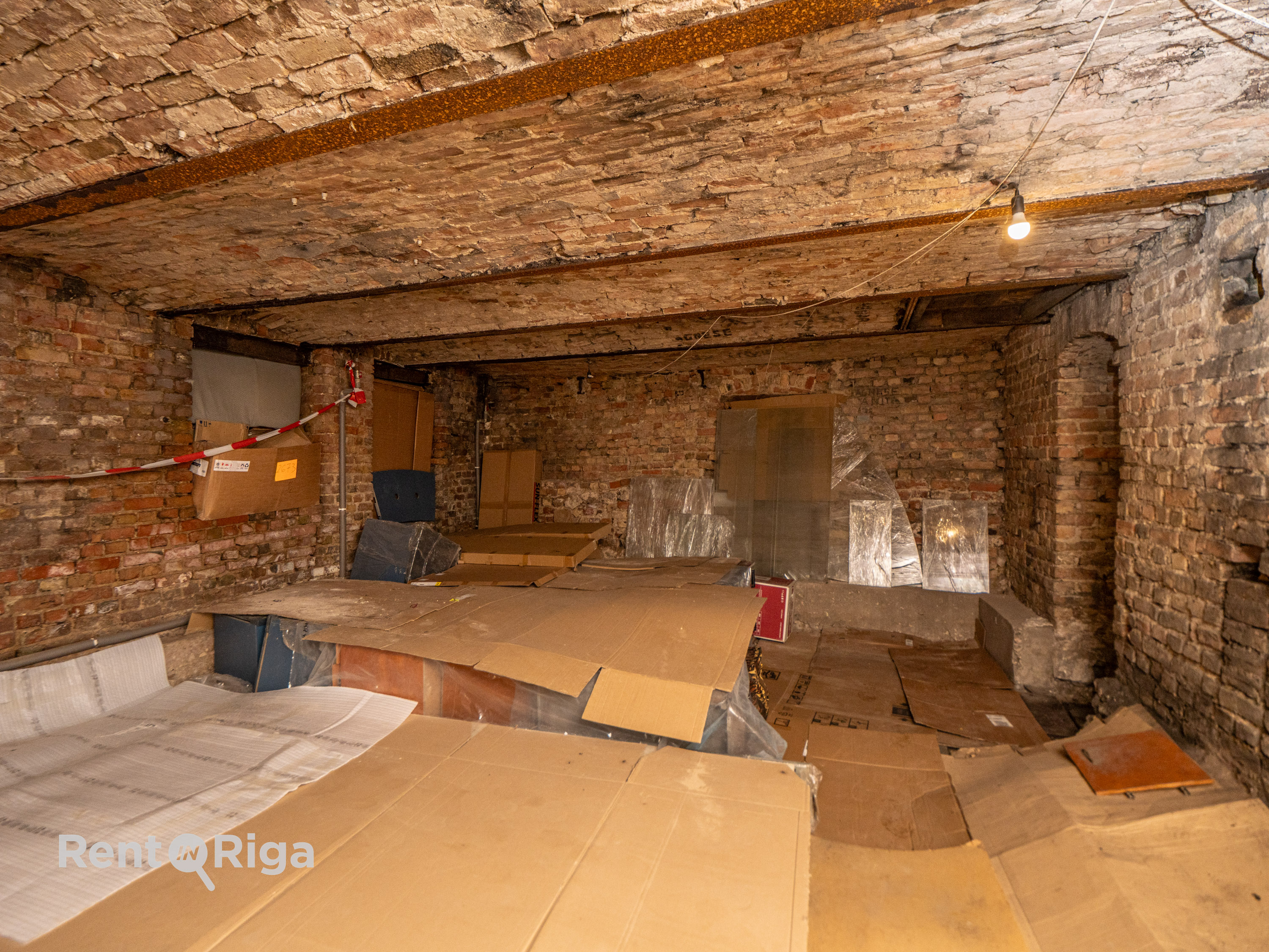 Pārdod namīpašumu, Artilērijas iela - Attēls 1