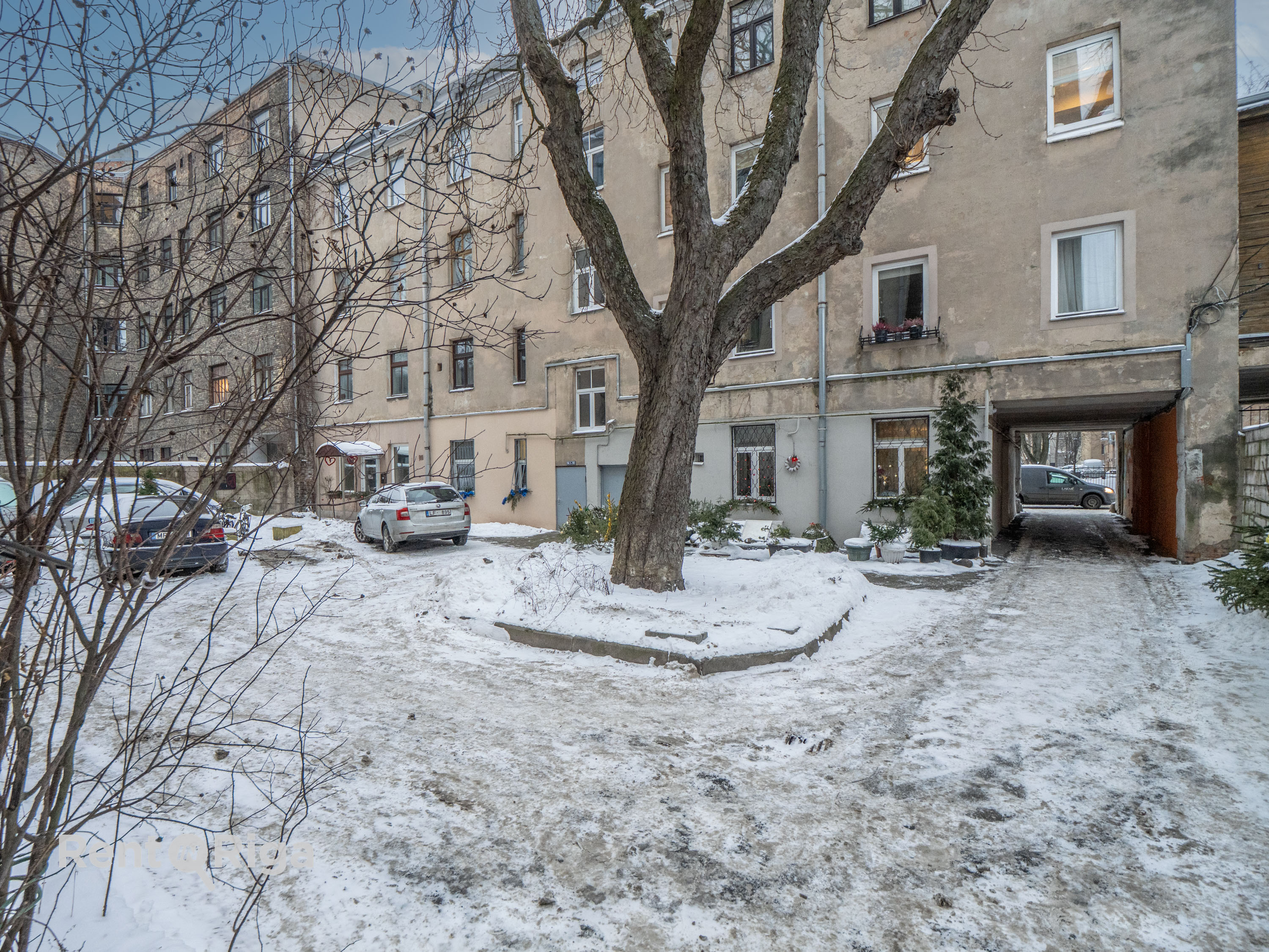 Pārdod namīpašumu, Artilērijas iela - Attēls 1