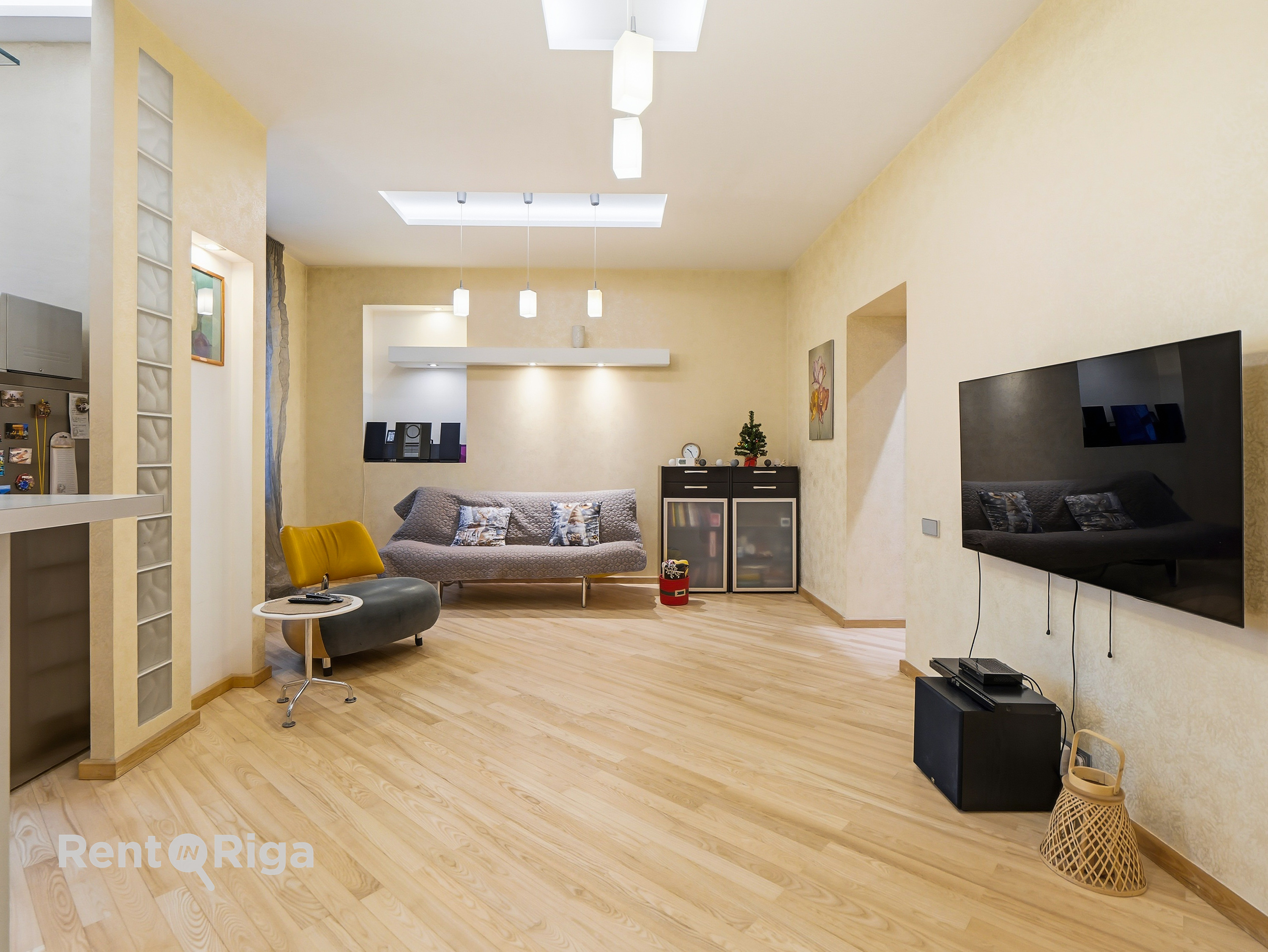 Apartment for rent, Bruņinieku street 28 - Image 1