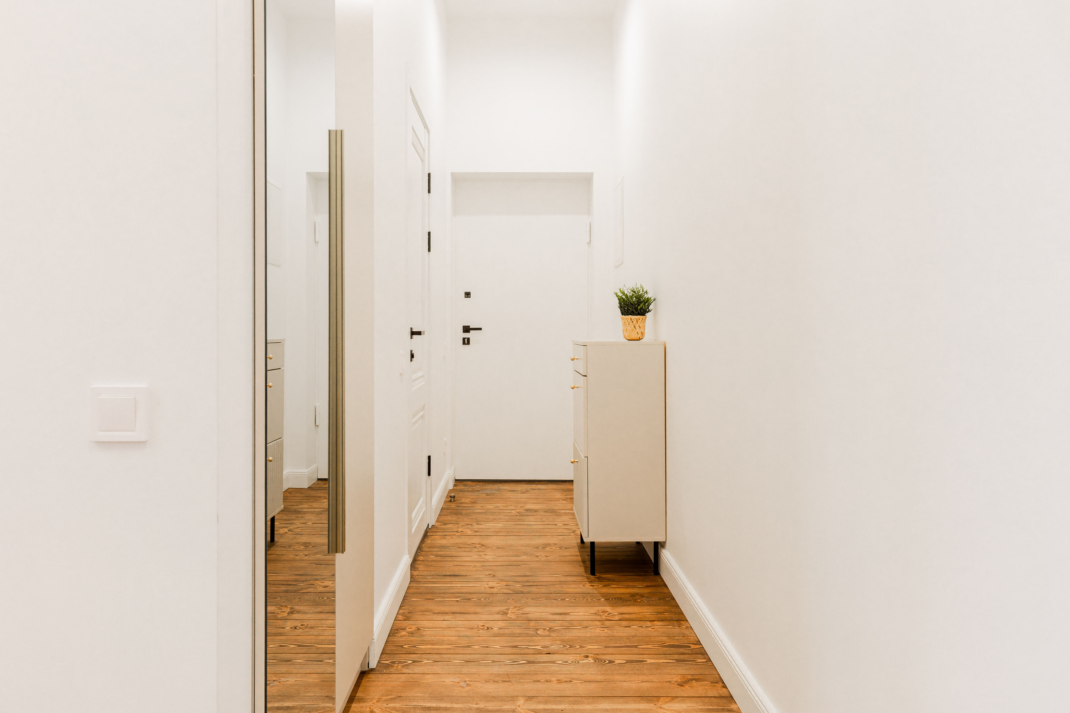 Izīrē dzīvokli, Dzirnavu iela 20 - Attēls 1