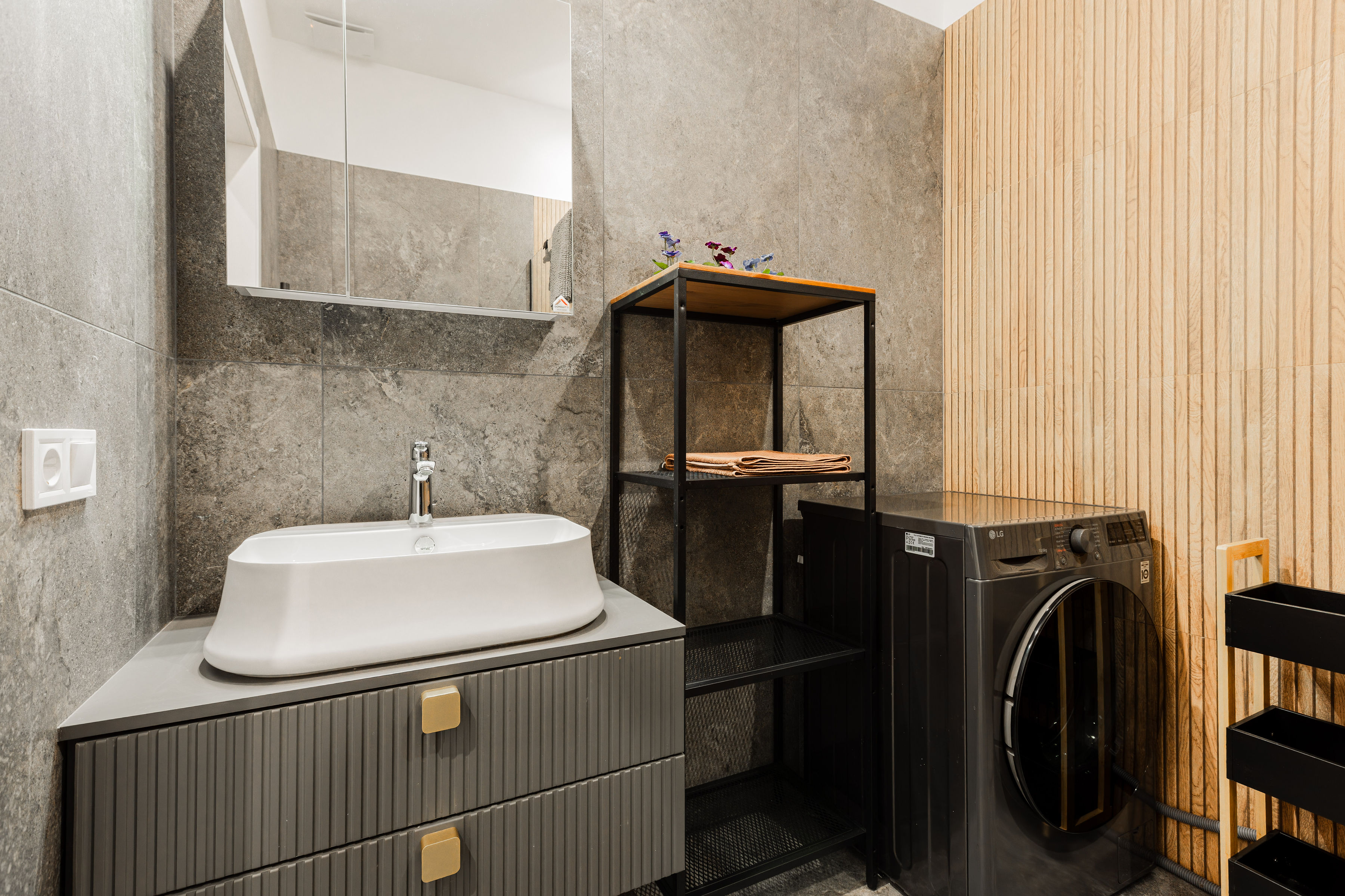 Izīrē dzīvokli, Dzirnavu iela 20 - Attēls 1