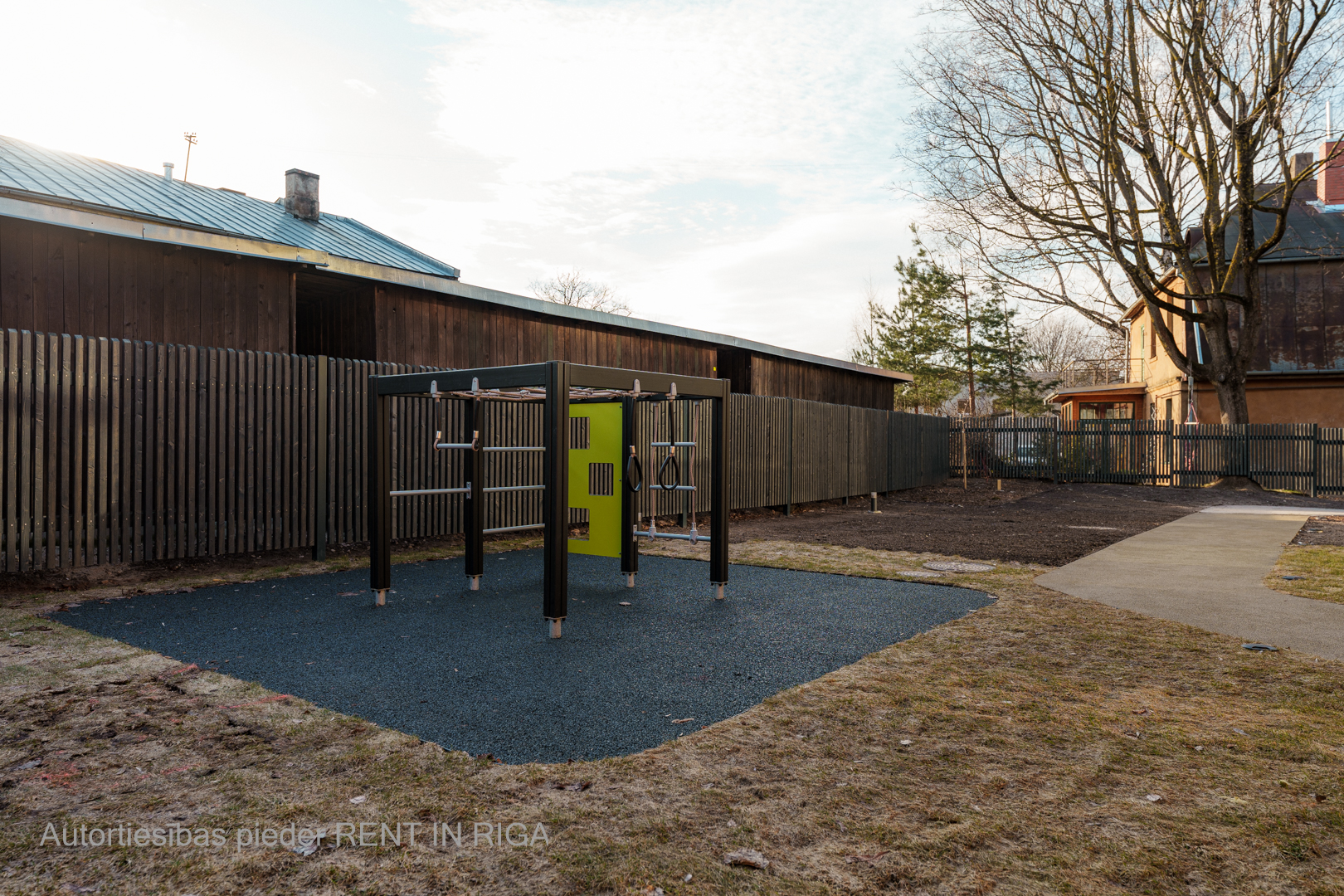 Izīrē dzīvokli, Eduarda Smiļģa iela 25 - Attēls 1