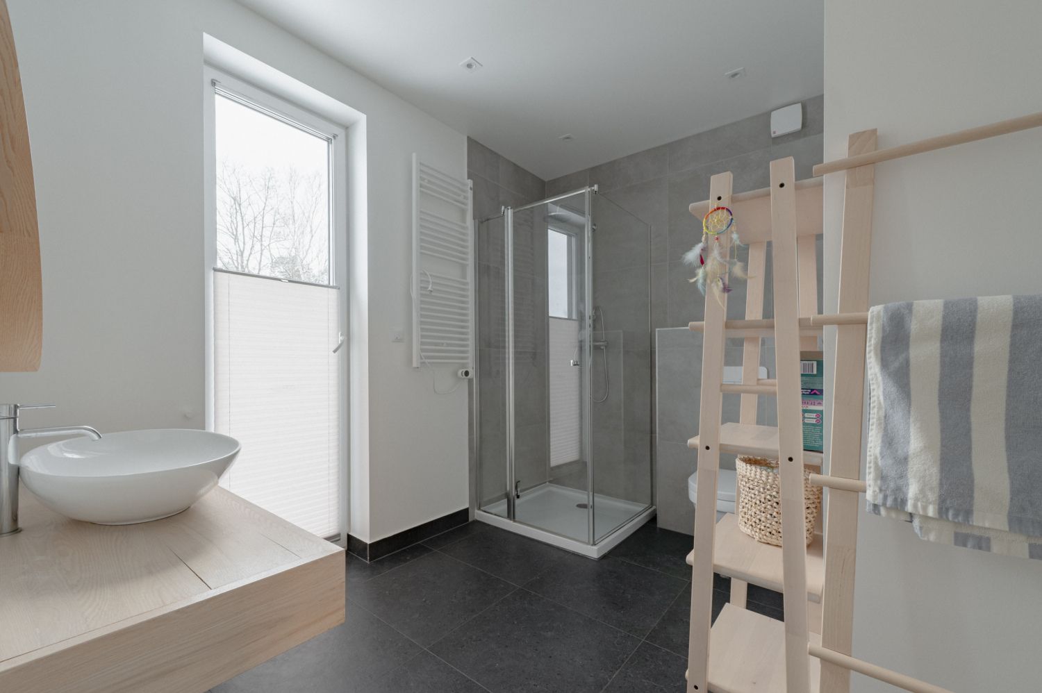 Izīrē māju, Mellužu prospekts iela - Attēls 1