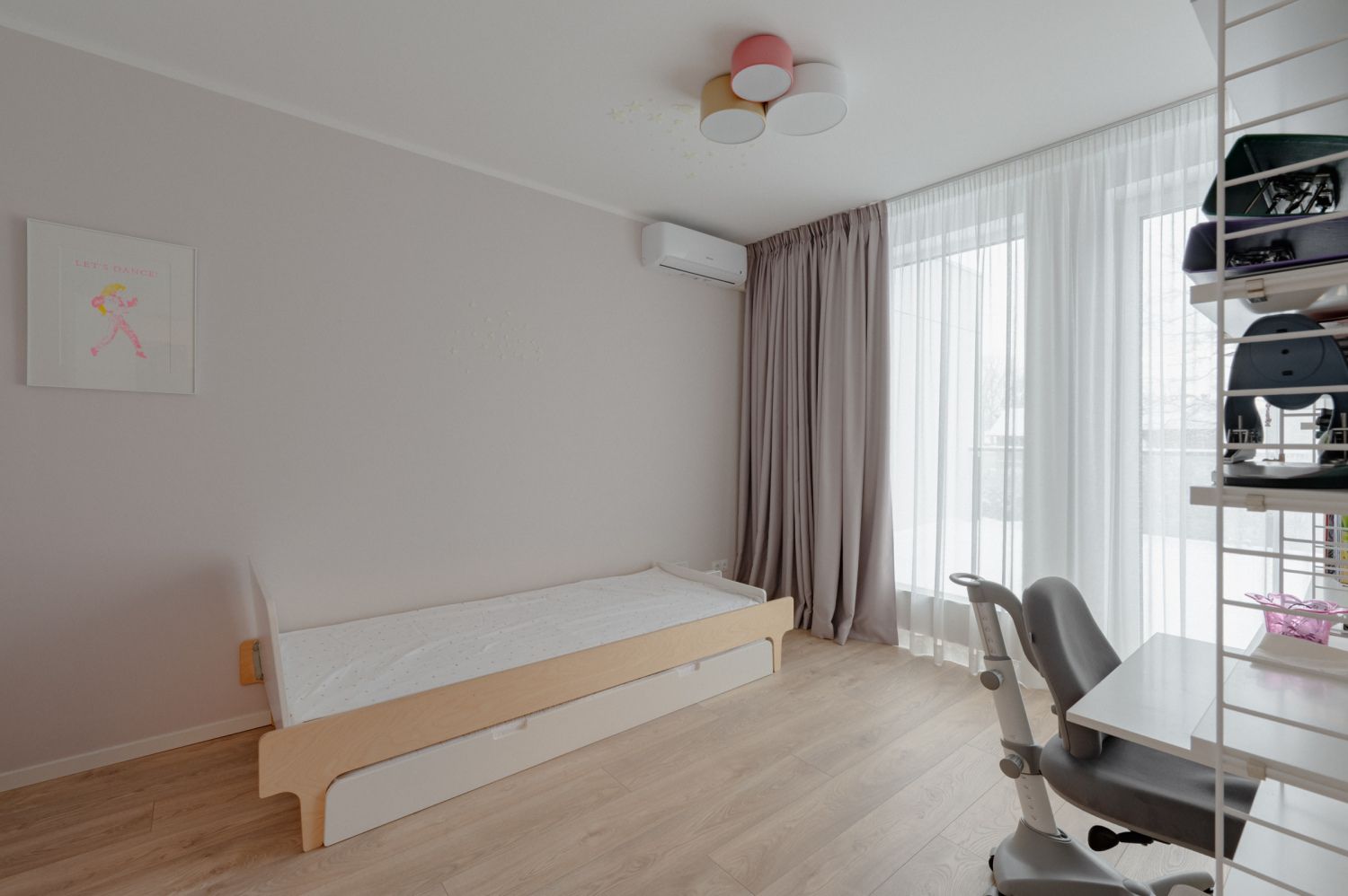 Izīrē māju, Mellužu prospekts iela - Attēls 1