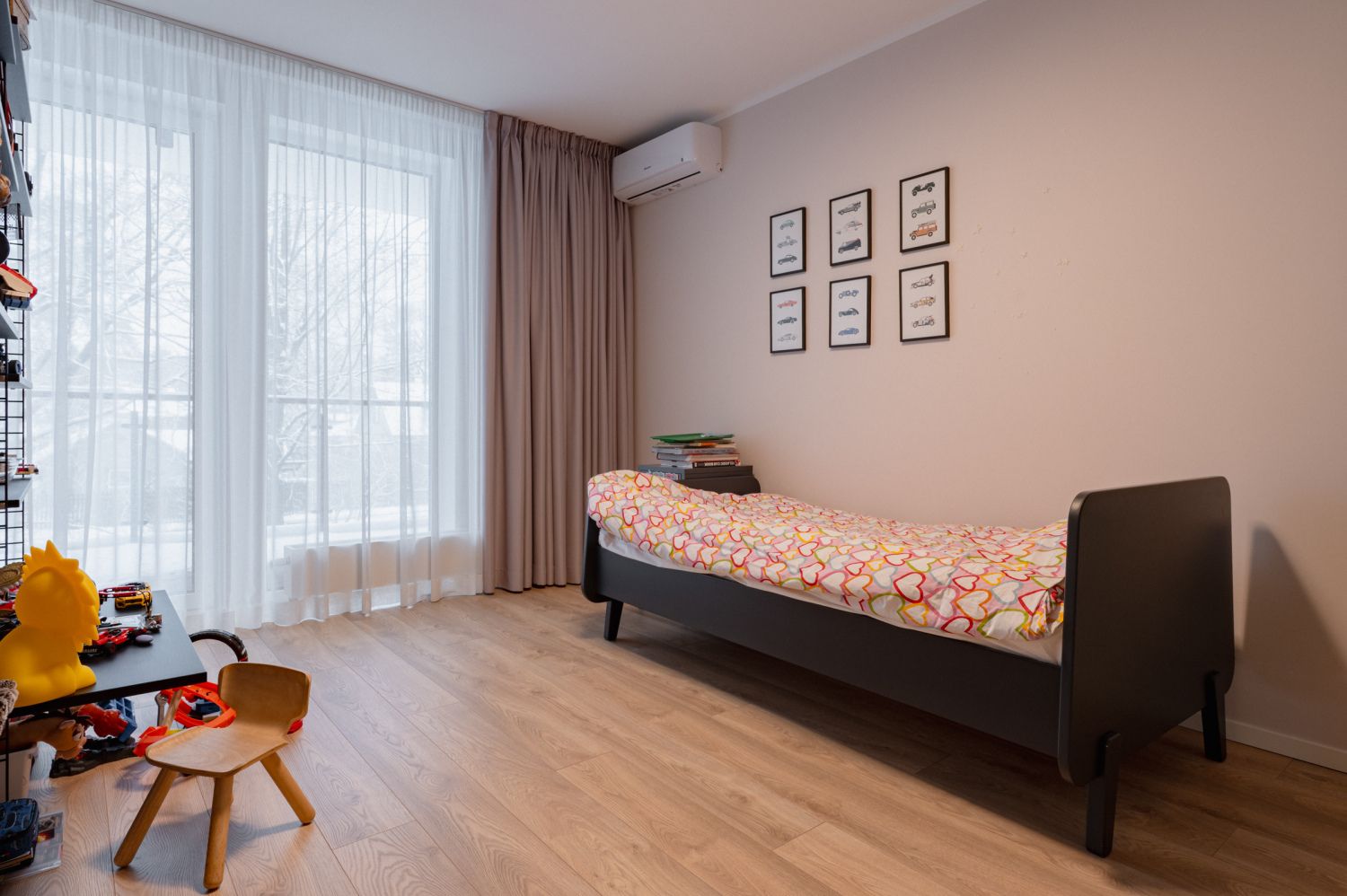 Izīrē māju, Mellužu prospekts iela - Attēls 1