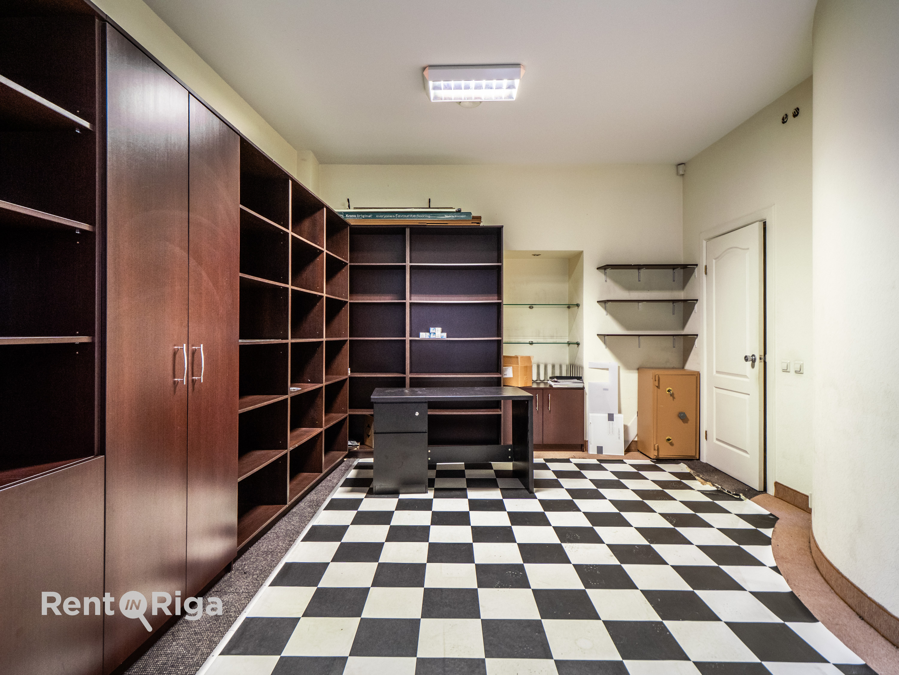 Retail premises for rent, Čaka street - Image 1