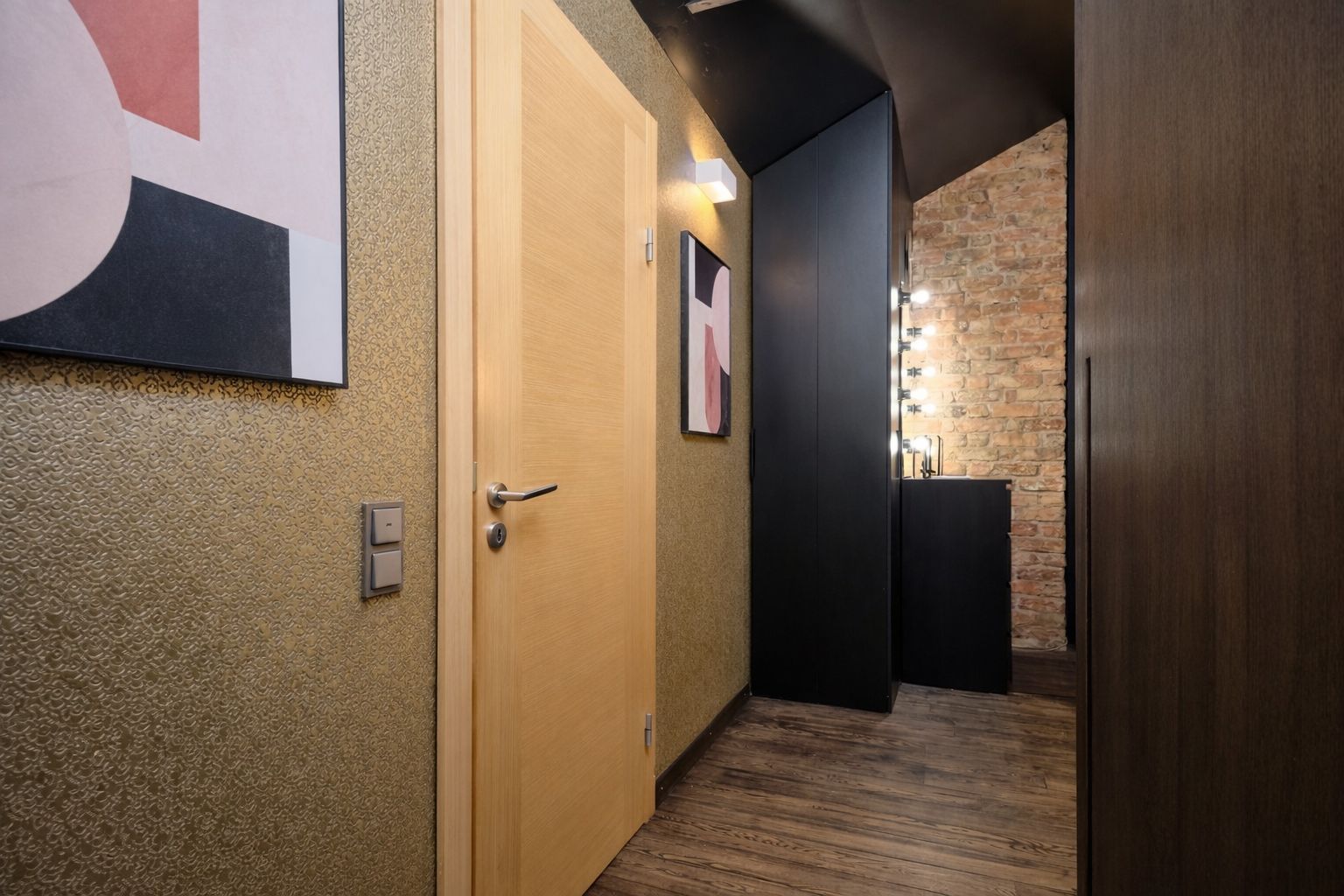 Продают квартиру, улица Krišjāņa Valdemāra 24 - Изображение 1