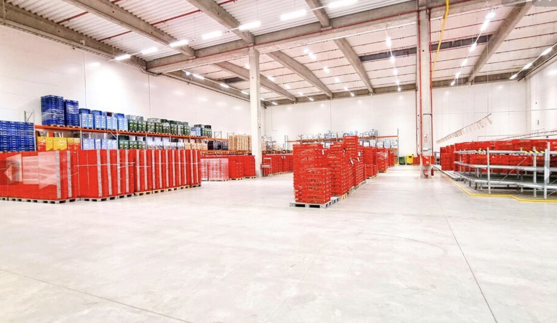 Iznomā noliktavu, Kroņi iela - Attēls 1